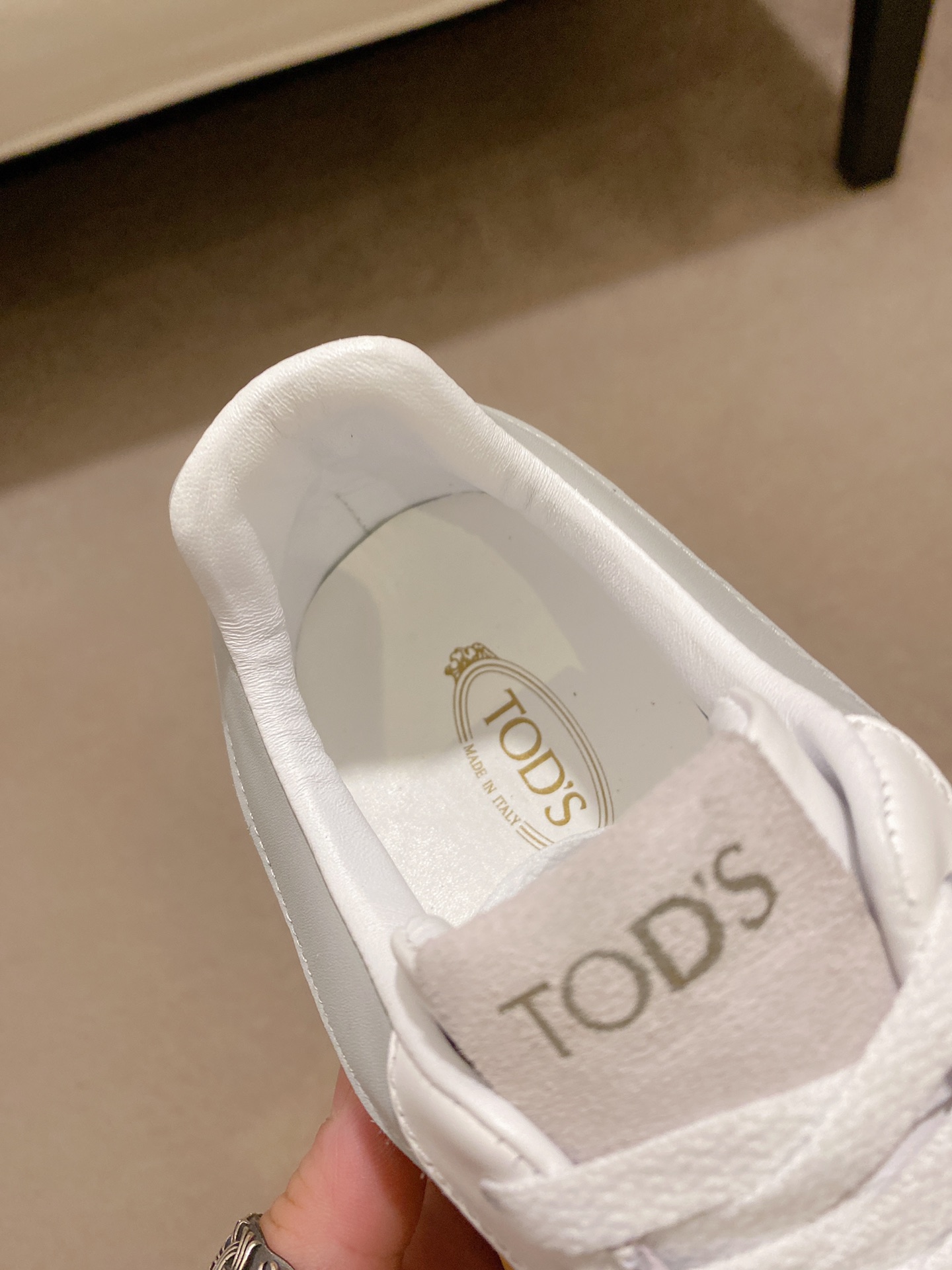 Precio de fábrica: 250Tods Tods zapatos para hombre contador de mercancías originales! Las mejores m