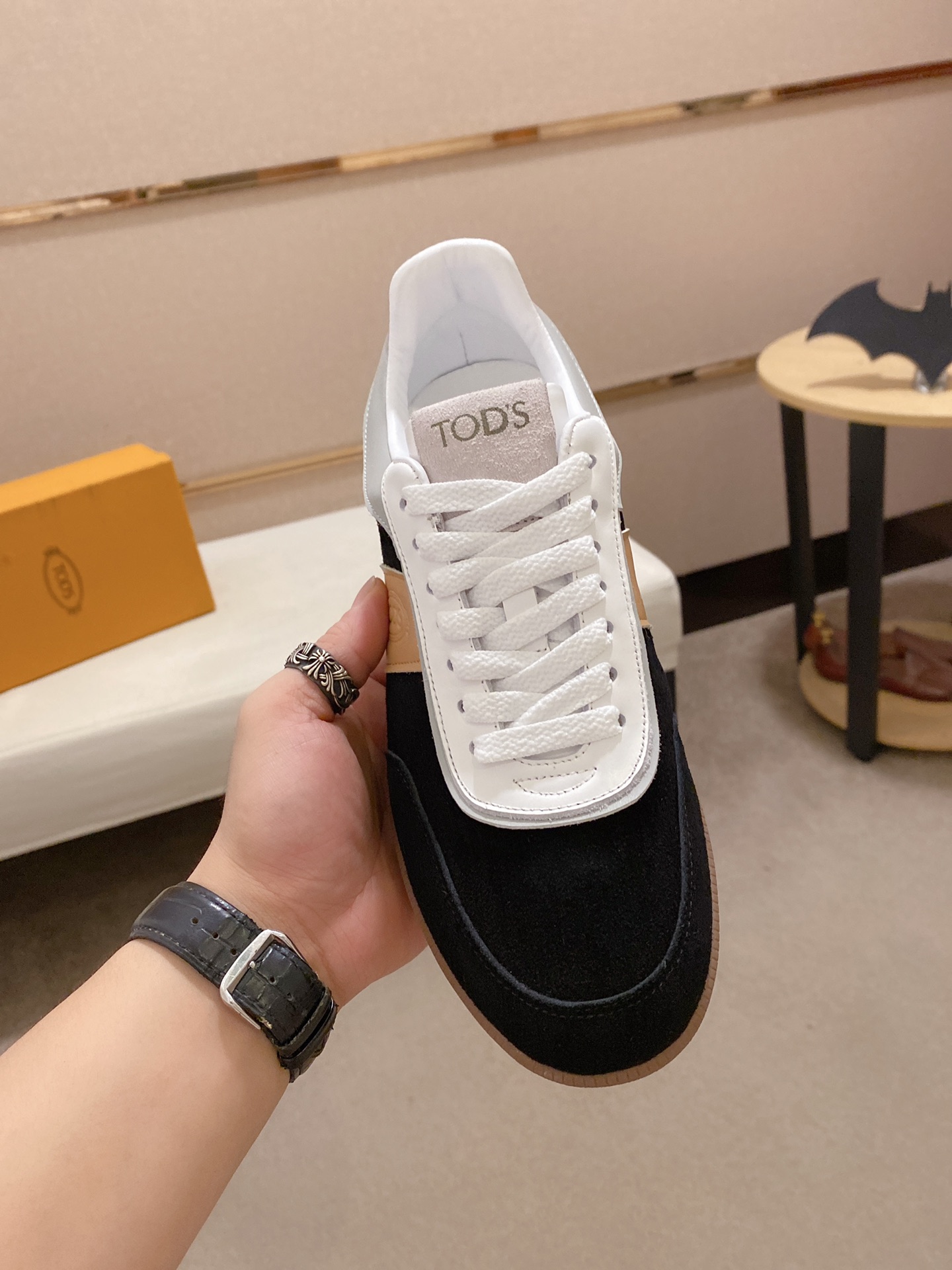Precio de fábrica: 250Tods Tods zapatos para hombre contador de mercancías originales! Las mejores m