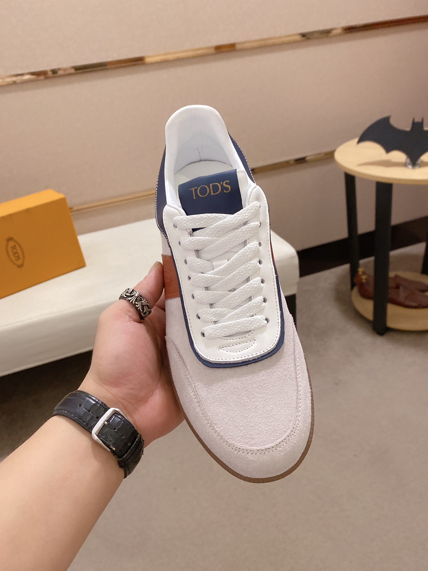 Precio de fábrica: 250Tods Tods zapatos para hombre contador de mercancías originales! Las mejores m
