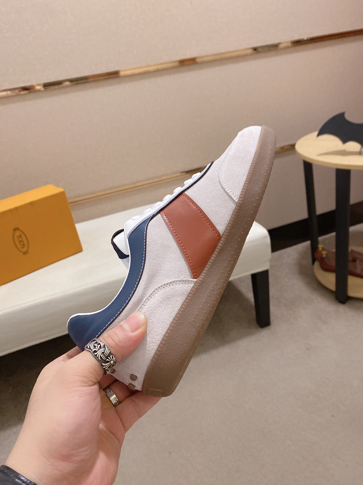 Precio de fábrica: 250Tods Tods zapatos para hombre contador de mercancías originales! Las mejores m
