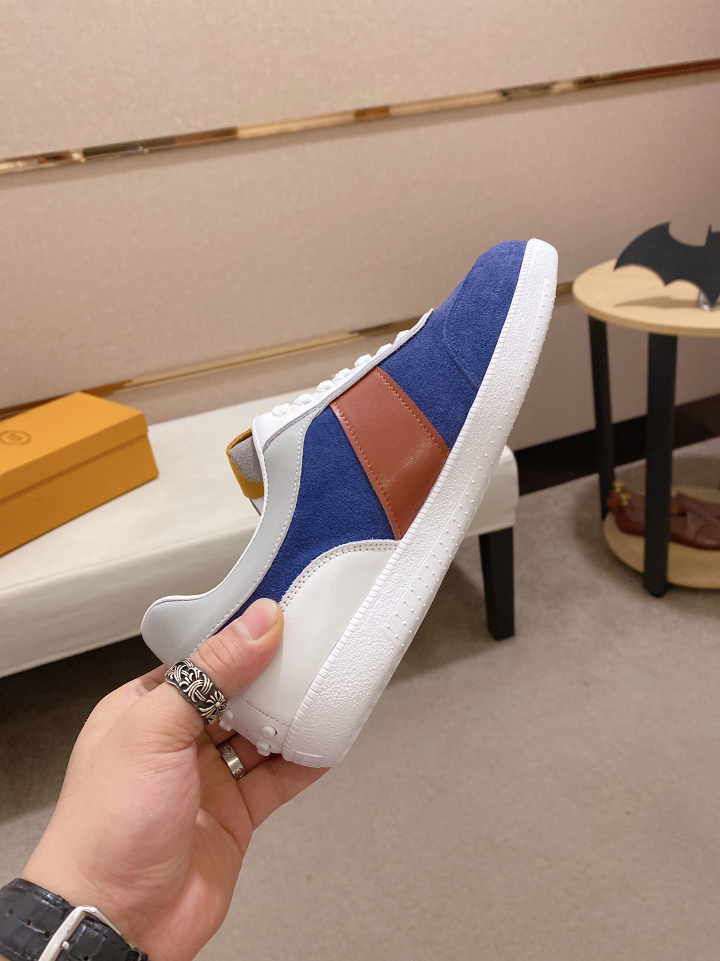 Precio de fábrica: 250Tods Tods zapatos para hombre contador de mercancías originales! Las mejores m