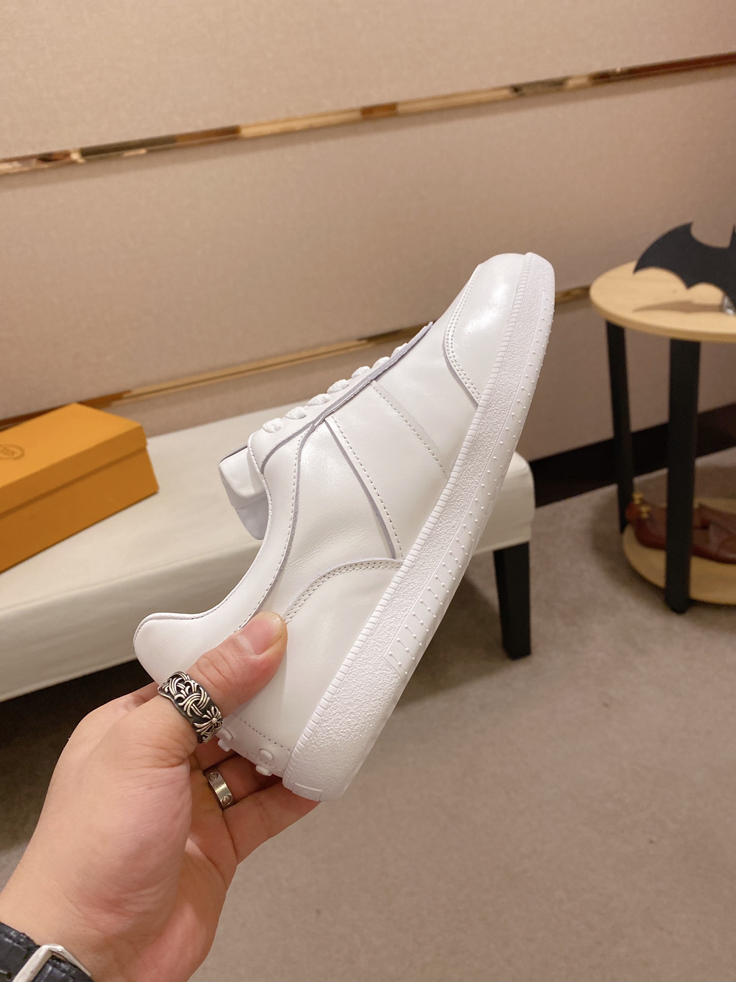 Precio de fábrica: 250Tods Tods zapatos para hombre contador de mercancías originales! Las mejores m