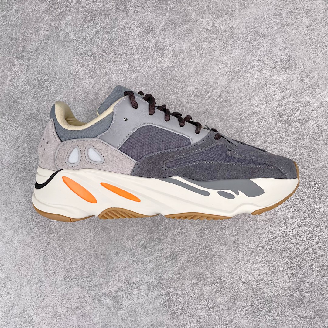 XP纯原YEEZY BOOST 700 磁铁 FV9922 完美零瑕疵 冲正绝不翻车 全套原厂楦头开版 原鞋开模 原厂EVA中底内嵌全掌巴斯夫原底 原厂材料渠道 遵循万邦指令单精准采购香州进口反绒长毛皮料 隆昌鞋身网面 原厂3M反光材质环保原胶水 全部均为原厂材料打造 实力代工厂高工艺组装❗️
