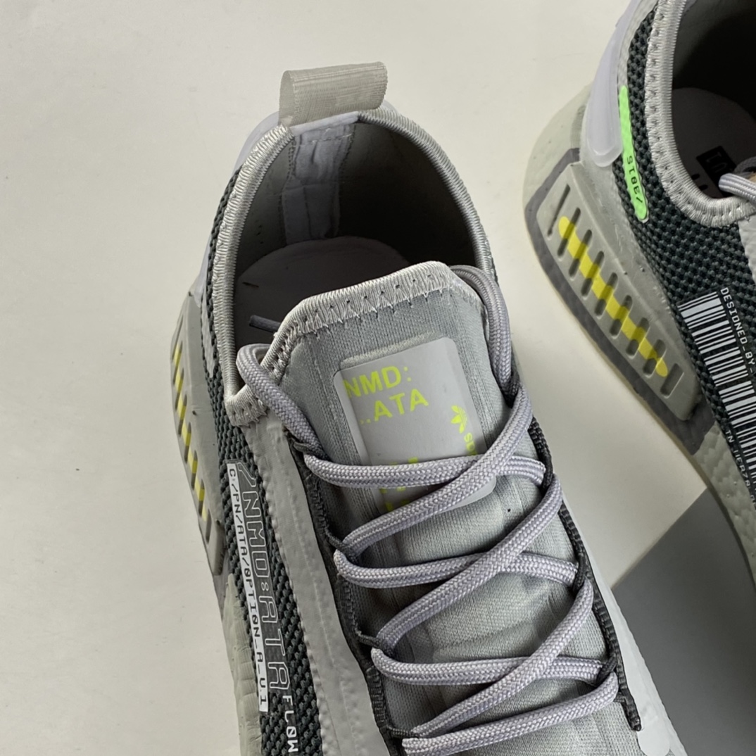 P190  AD NMD_R1 SPECTOO 阿迪三叶草低帮休闲爆米花跑步鞋 FZ3202