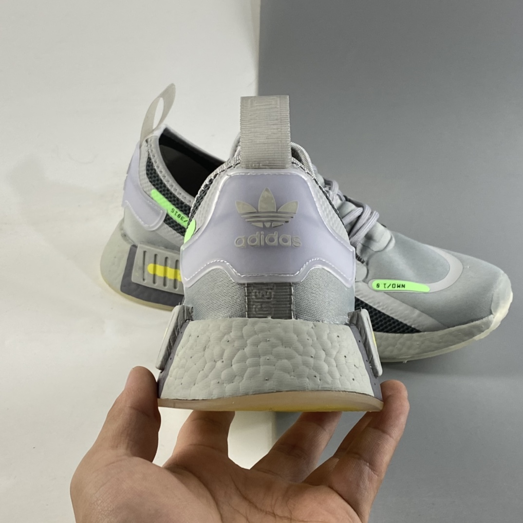 P190  AD NMD_R1 SPECTOO 阿迪三叶草低帮休闲爆米花跑步鞋 FZ3202