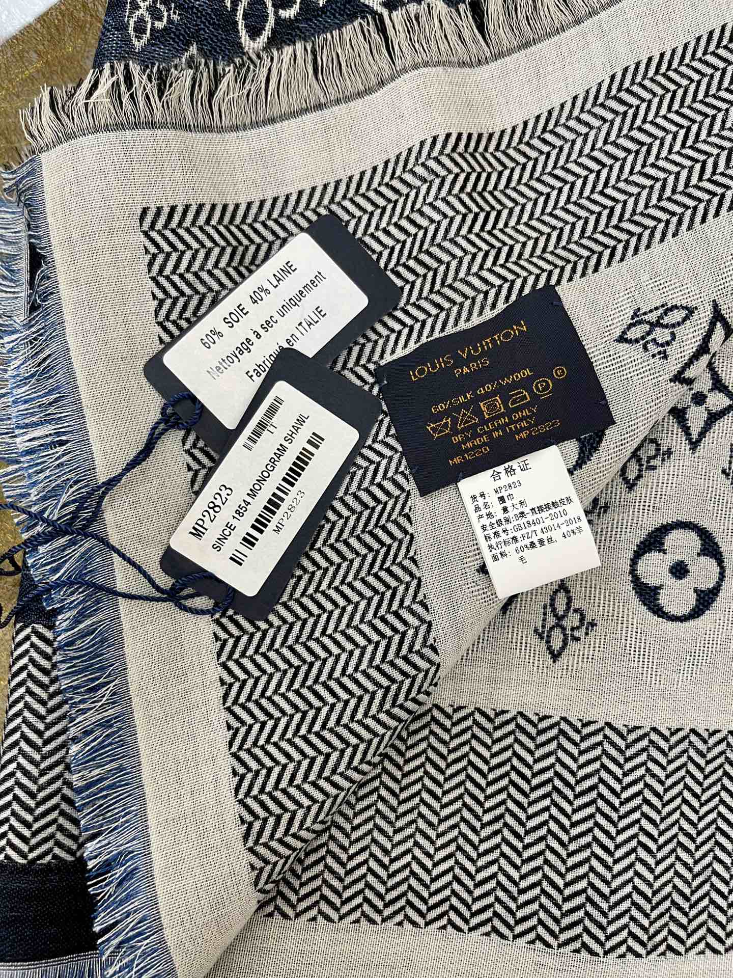 LV路易威登60%真丝40%羊毛围巾披肩mp2821 mp2823