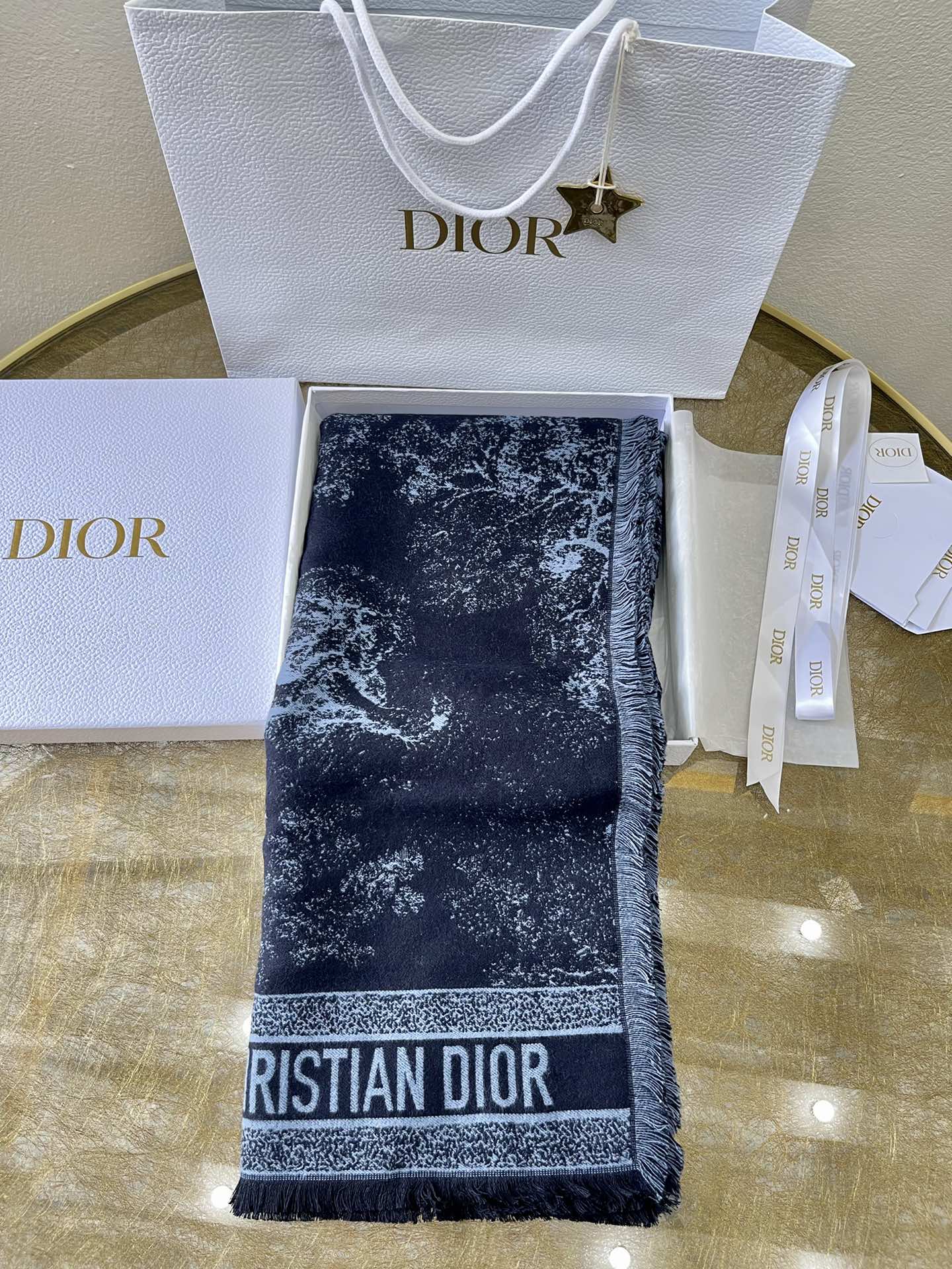 Dior迪奥海军蓝色茹伊印花披肩毛毯12TOJ090I605_C543