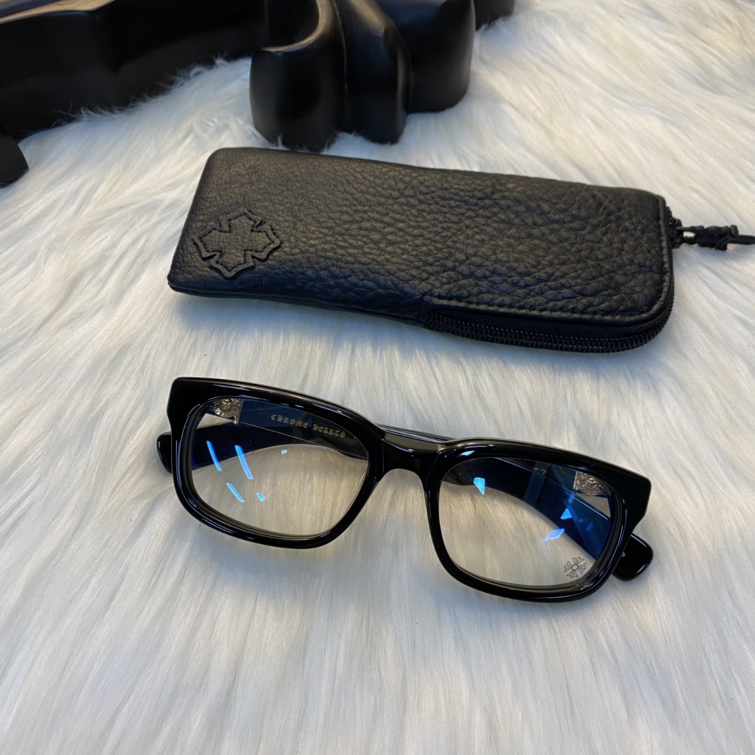 Eyeglass Frames