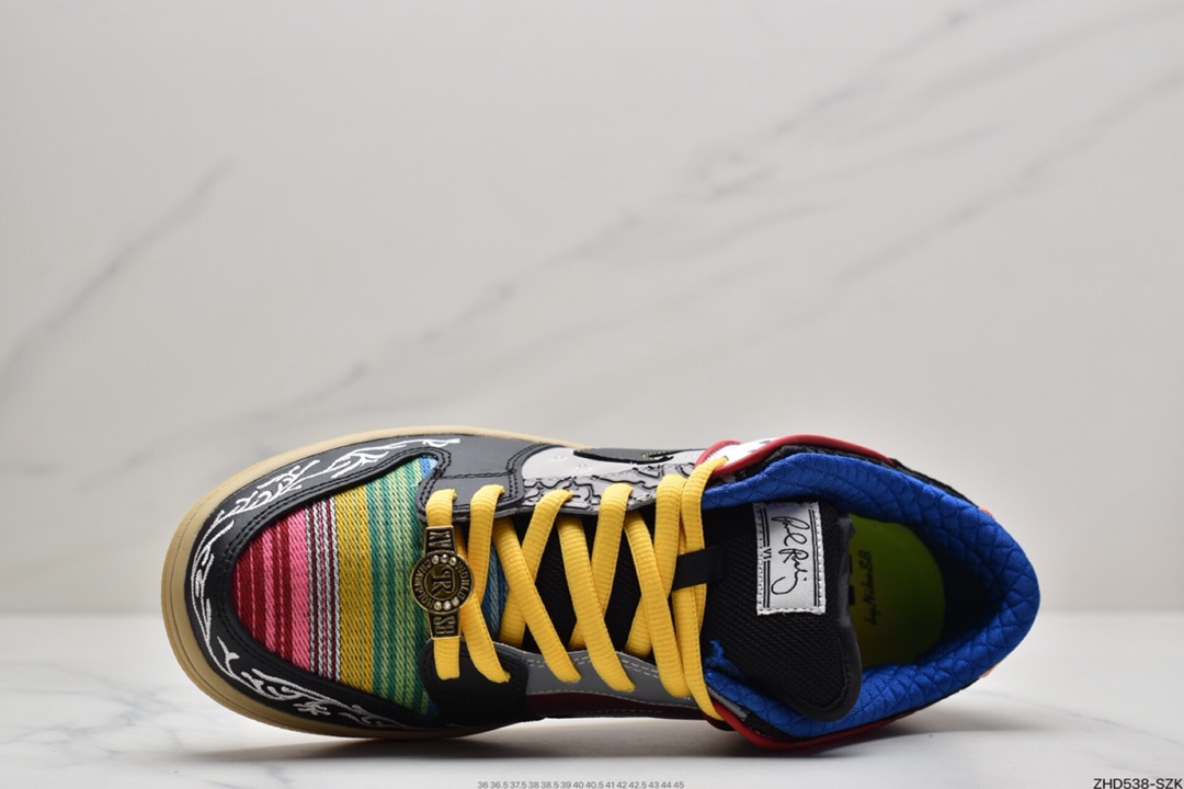 300 耐克Nike SB Zoom Dunk Low 板鞋 CZ2239-600