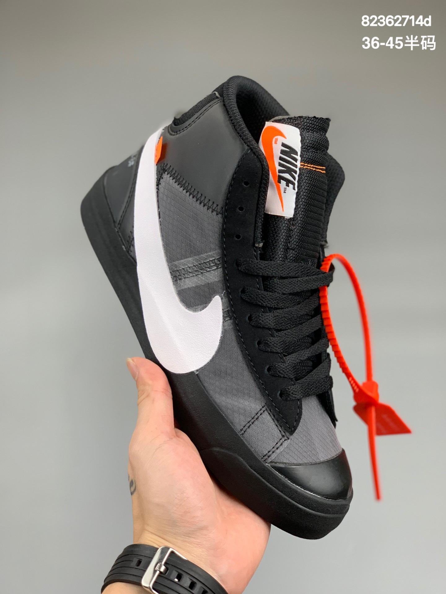 
真标主题限定，VIRGIL ABLOH设计师独立品牌Off-White x Nike Blazer Mid 开拓者经典中帮百搭硫化休闲运动板鞋
官方货号：AA3832
尺码：36 36.5 37.5 38 38.5 39 40 40.5 41 42 42.5 43 44 44.5 45
编码：82362714d