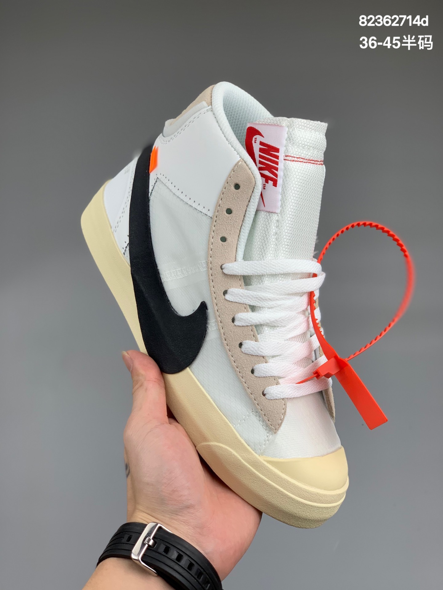 
真标主题限定，VIRGIL ABLOH设计师独立品牌Off-White x Nike Blazer Mid 开拓者经典中帮百搭硫化休闲运动板鞋
官方货号：AA3832
尺码：36 36.5 37.5 38 38.5 39 40 40.5 41 42 42.5 43 44 44.5 45
编码：82362714d