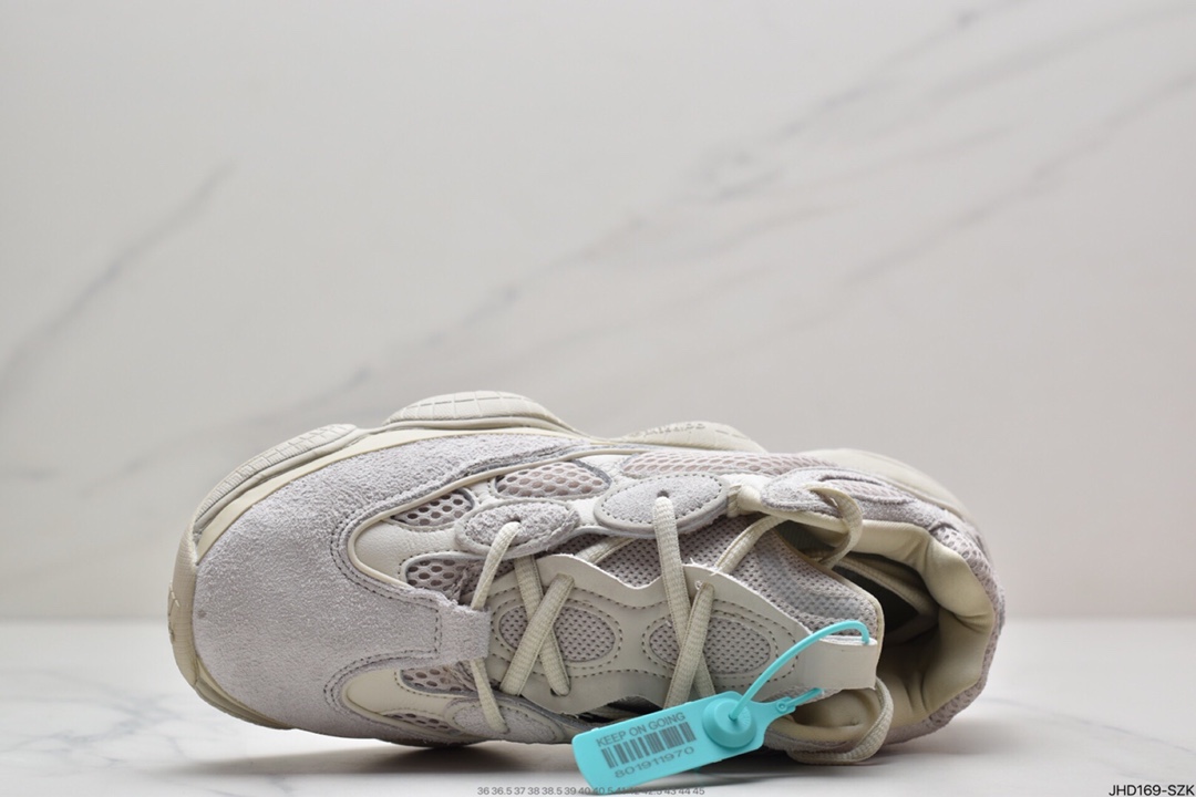 190 阿迪达斯 YEEZY Desert Rat 椰子500