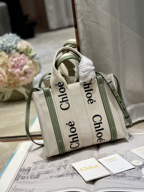 Chloé Woody Small Tote Bag with Strap, Canvas, 26.5*20*8cm 1 Chloé Woody Small Tote Bag with Strap, Canvas, 26.5*20*8cm