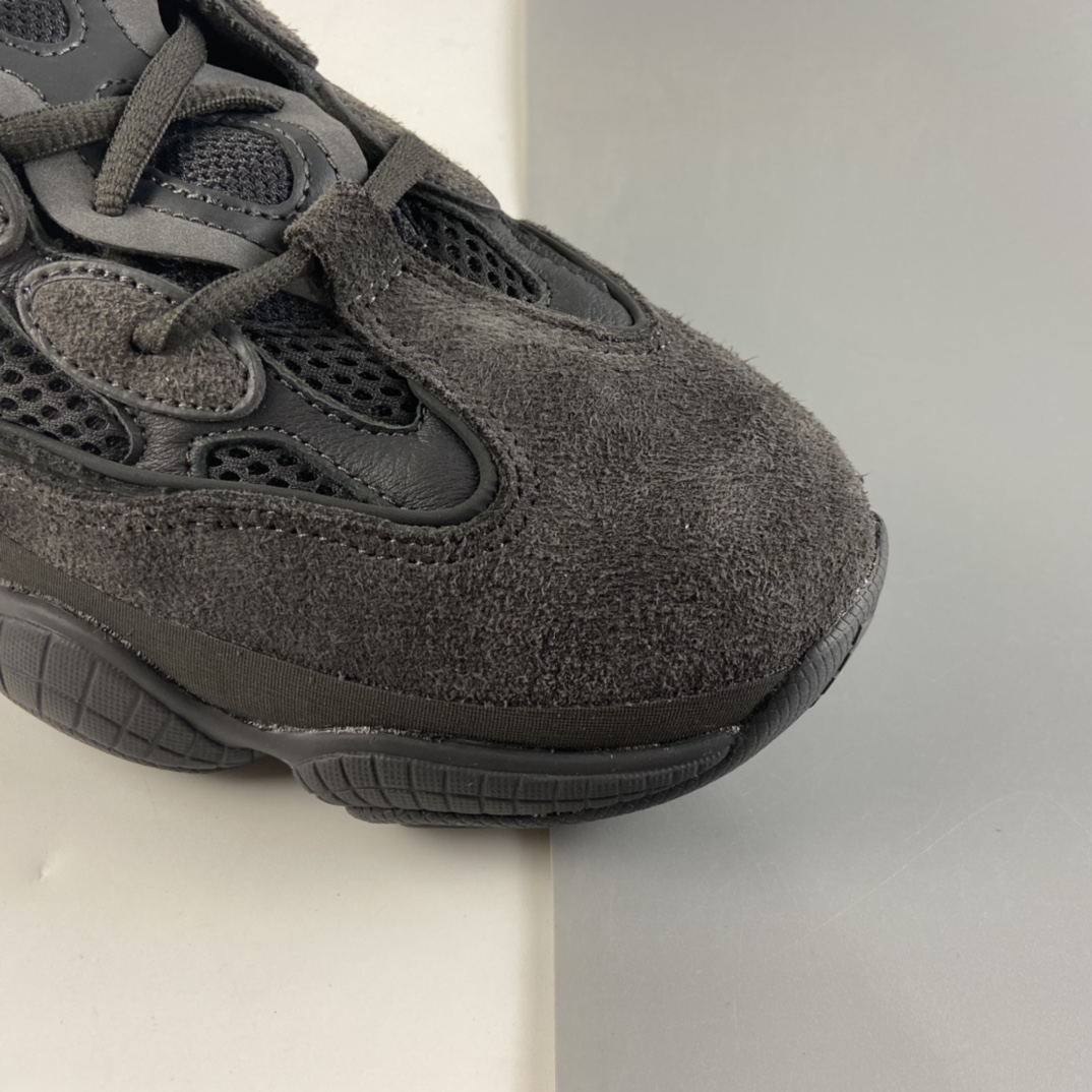P320  AD  Yeezy 500 “Utility Black ” 碳灰  F36640