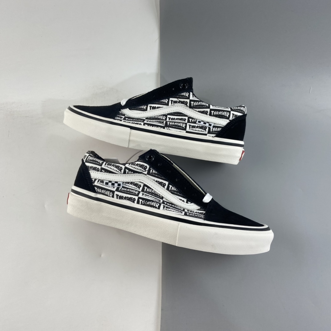 P150  VANS SKATE OLD SKOOL CUSTOMS × THRASHER 联名满印的黑白品牌logo标 VN0A5HYKBDI