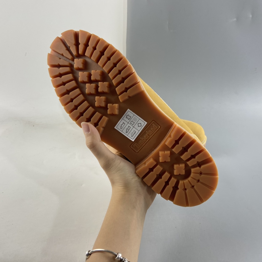 P260  Timberland 天伯伦经典款 黄色低帮 TB073538