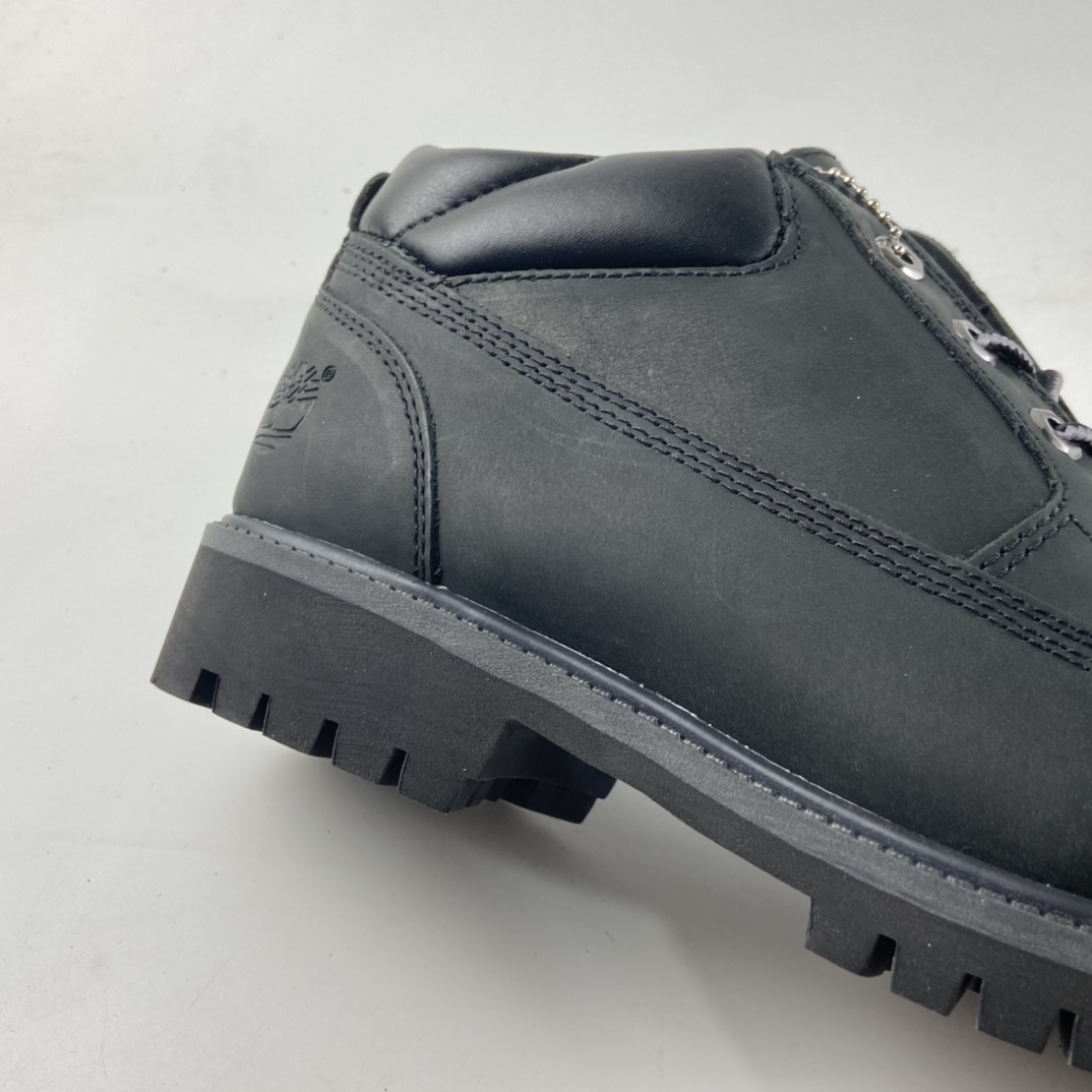 P260  Timberland 天伯伦经典款 黑色低帮 TB073537
