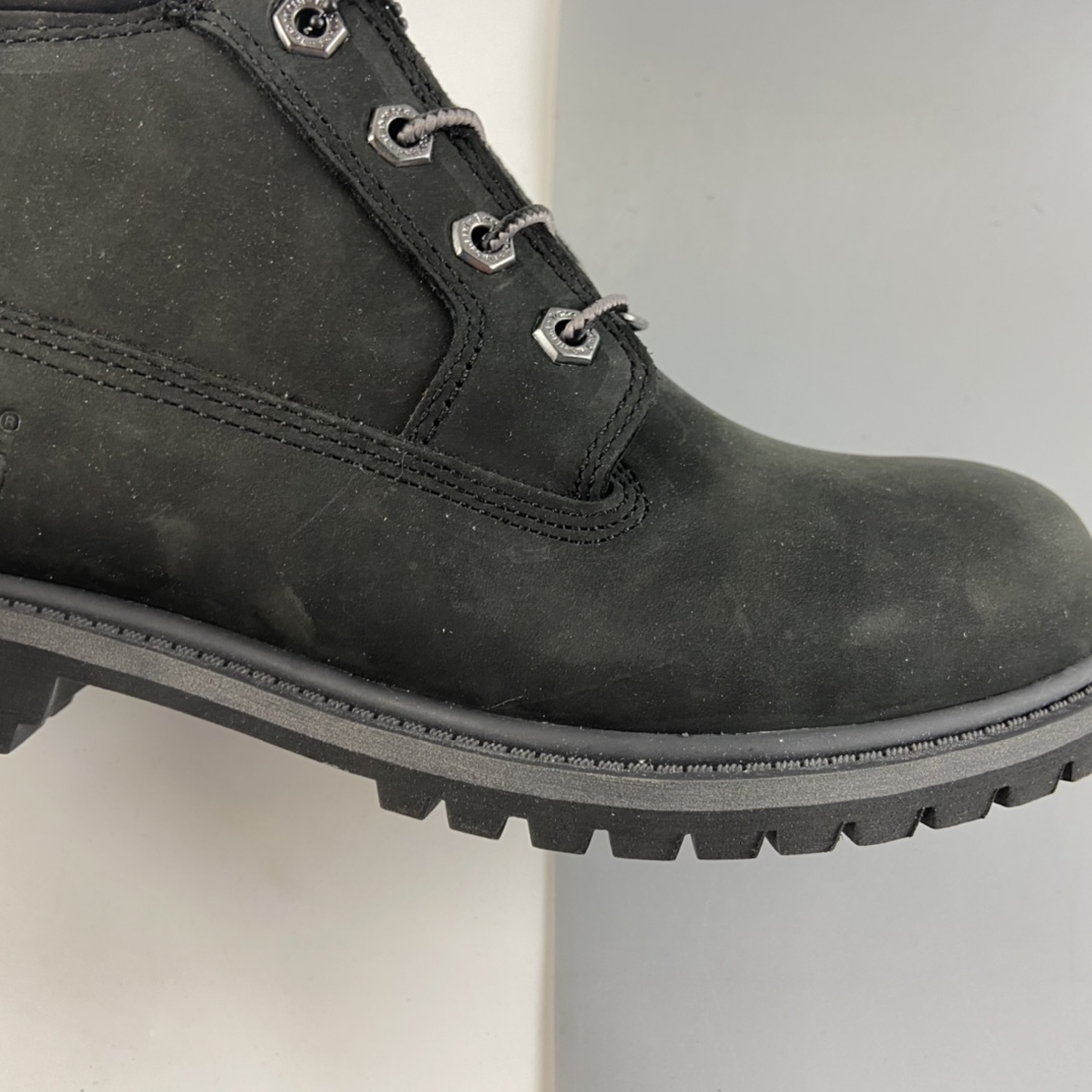 P280  Timberland 天伯伦经典款 黑色中帮 TB023398