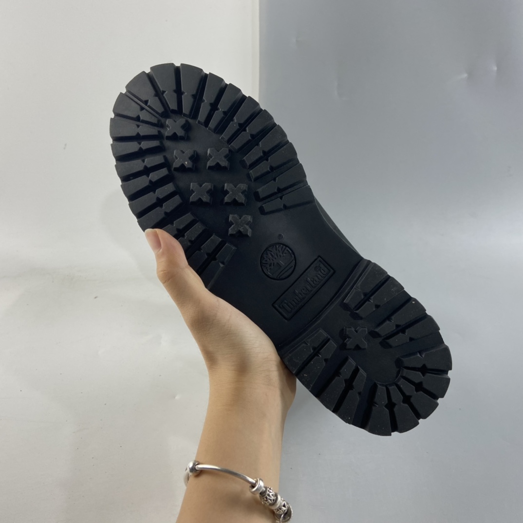 P350  Timberland 天伯伦经典款大黄靴 七孔男码 六孔女码 TB010073