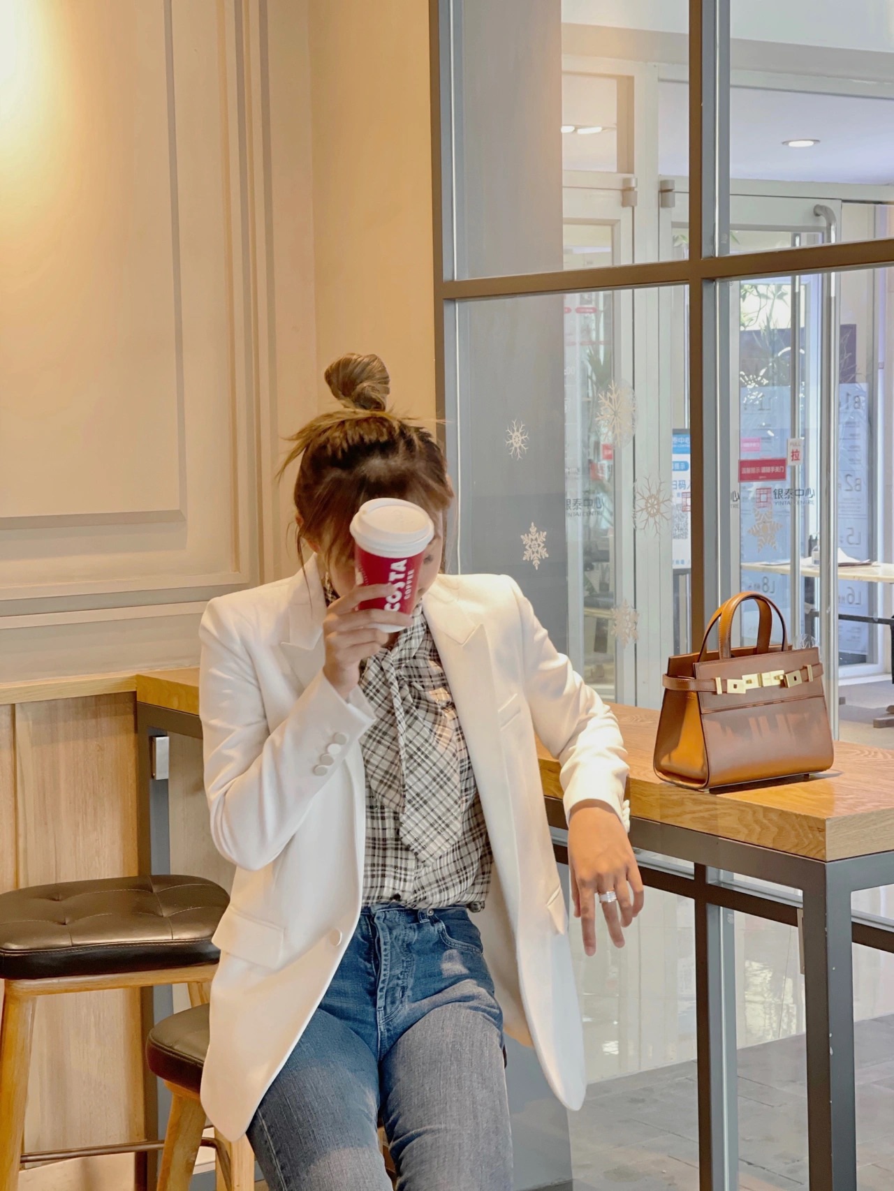 Ysl 𝑴𝑨𝑵𝑯𝑨𝑻𝑻𝑨𝑵 𝑵𝑨𝑵𝑶曼哈顿手提包 牙签纹棕色金扣593741