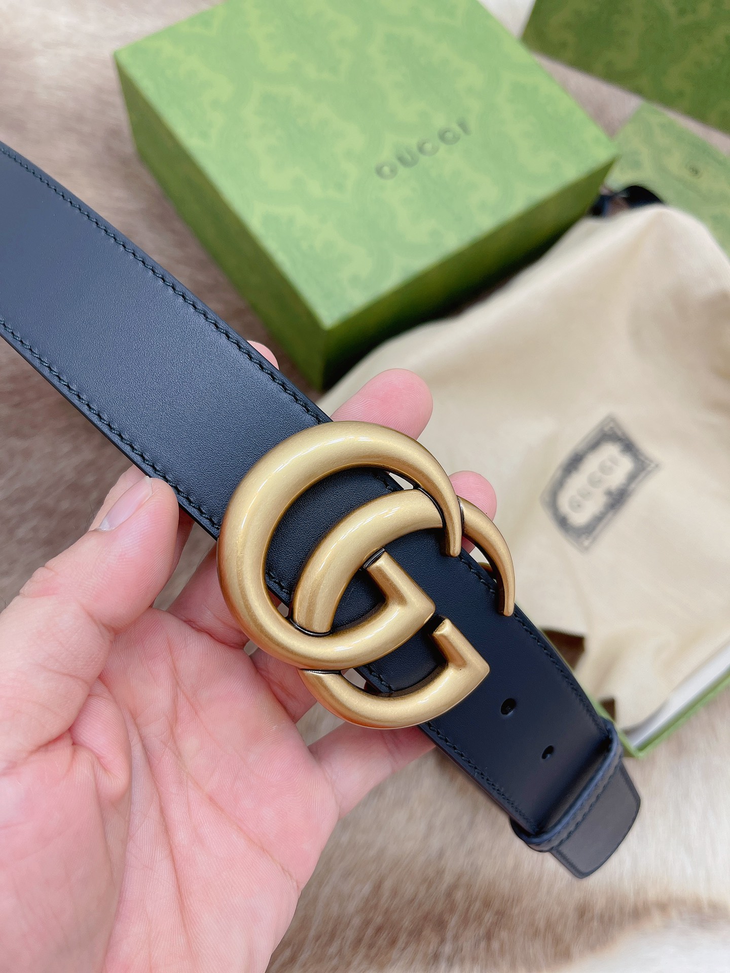 G.ucci 双G专柜货 3.5cm 正版开模  贸易公司货出口意大利 百分百意大利原厂小牛皮 皮质细腻带原厂香味  正品五金经3层真空电镀 纯手工订制 原单品质 出入专柜毫无压力 高端商务休闲款 简约百搭 P160