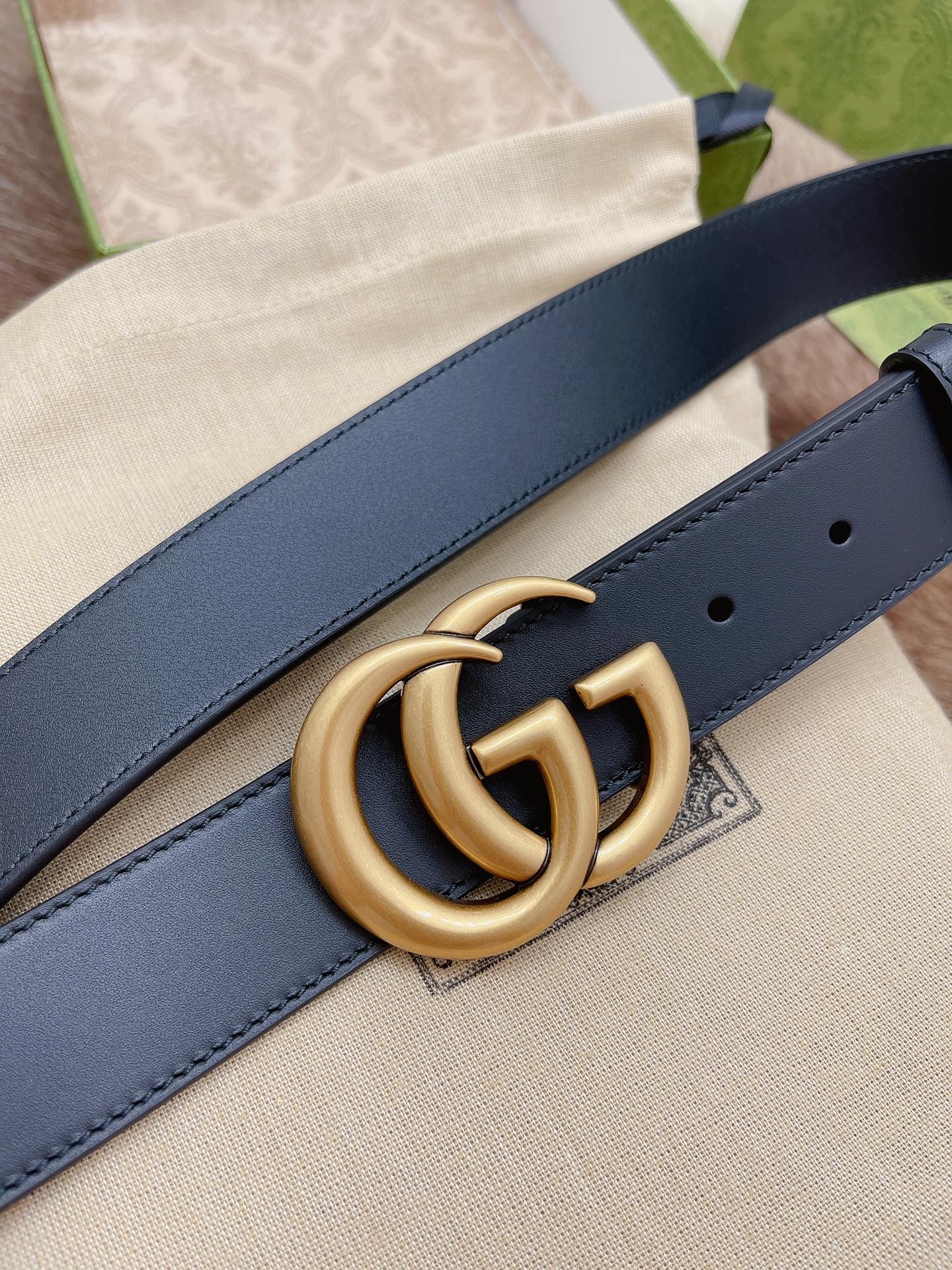 G.ucci 双G专柜货 3.5cm 正版开模  贸易公司货出口意大利 百分百意大利原厂小牛皮 皮质细腻带原厂香味  正品五金经3层真空电镀 纯手工订制 原单品质 出入专柜毫无压力 高端商务休闲款 简约百搭 P160