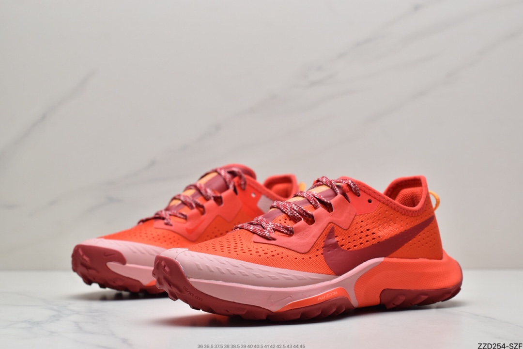 250 耐克Nike Air Zoom Terra Kiger 7 征服荒野系列穿上 DM9469-800