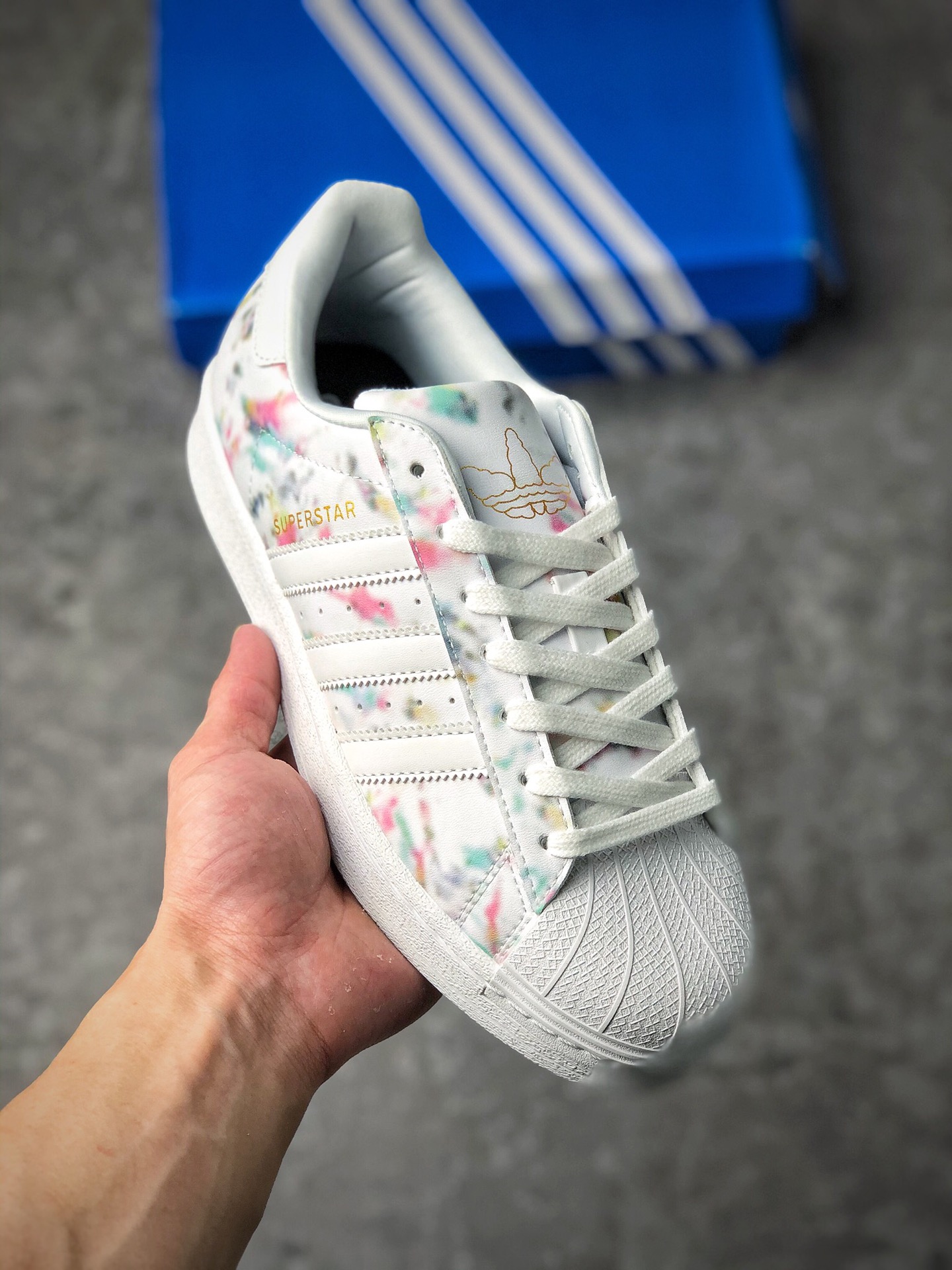  支持放店
公司级 三叶草夏季限定
阿迪达斯/adidas Superstar II 贝壳头经典百搭休闲运动板鞋 
货号：FX5537 
尺码： 3536 36.5 37 38 38.5 39 40 40.5 41 42 42.5 43 44