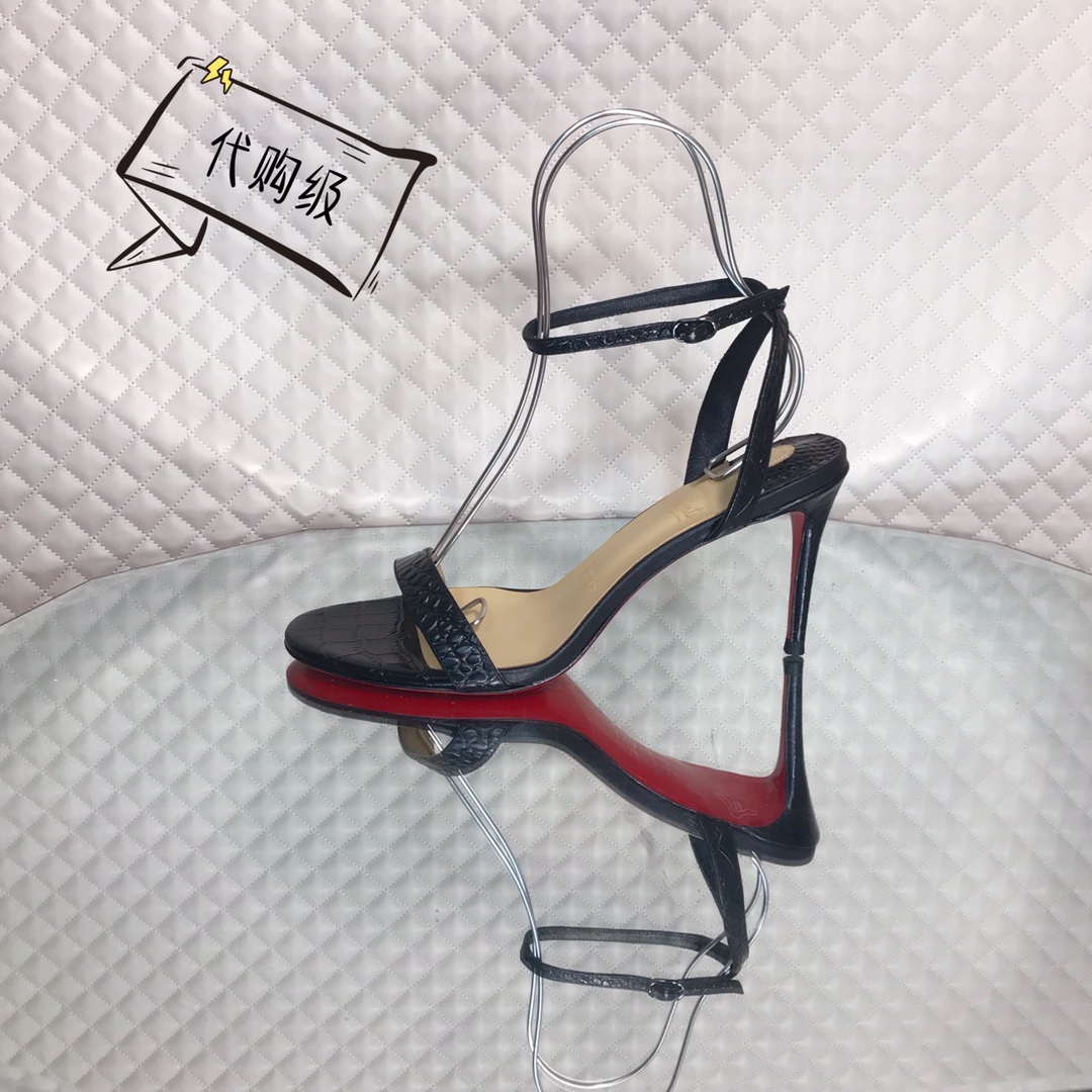 NO:336301,High-end customized crocodile series!  H8.5Cm, size 34-42. Customized model, L39-016 black crocodile leather, official website synchronization Standard European code Reference:L39-016 Color:black Material:crocodile leather Lining:goat leather Heel height:11Cm Platforms:1Cm Sole:leather sole Size:EU 34-42 (US 4-11):,,christian louboutin,tom ford,crocodile skin19860909高端订制鳄鱼款系列！ H8.5Cm,尺码34-42码.订制款,L39-016黑鳄鱼皮,官网同步 标准欧码 Reference:L39-016 Color:black Material:crocodile leather Lining:goat leather Heel heigh:11Cm Platforms:1Cm Sole:leather sole Size:EU 34－42（US 4一11) :,,christian louboutin,tom ford,crocodile skin,Women's Shoes