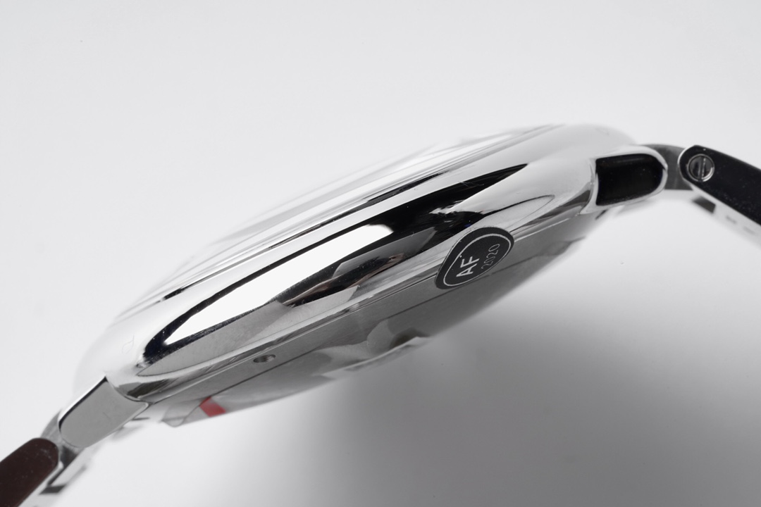 AF最强神作!卡地亚42mm蓝汽球WSBB0003男士腕表系列升级2824机芯