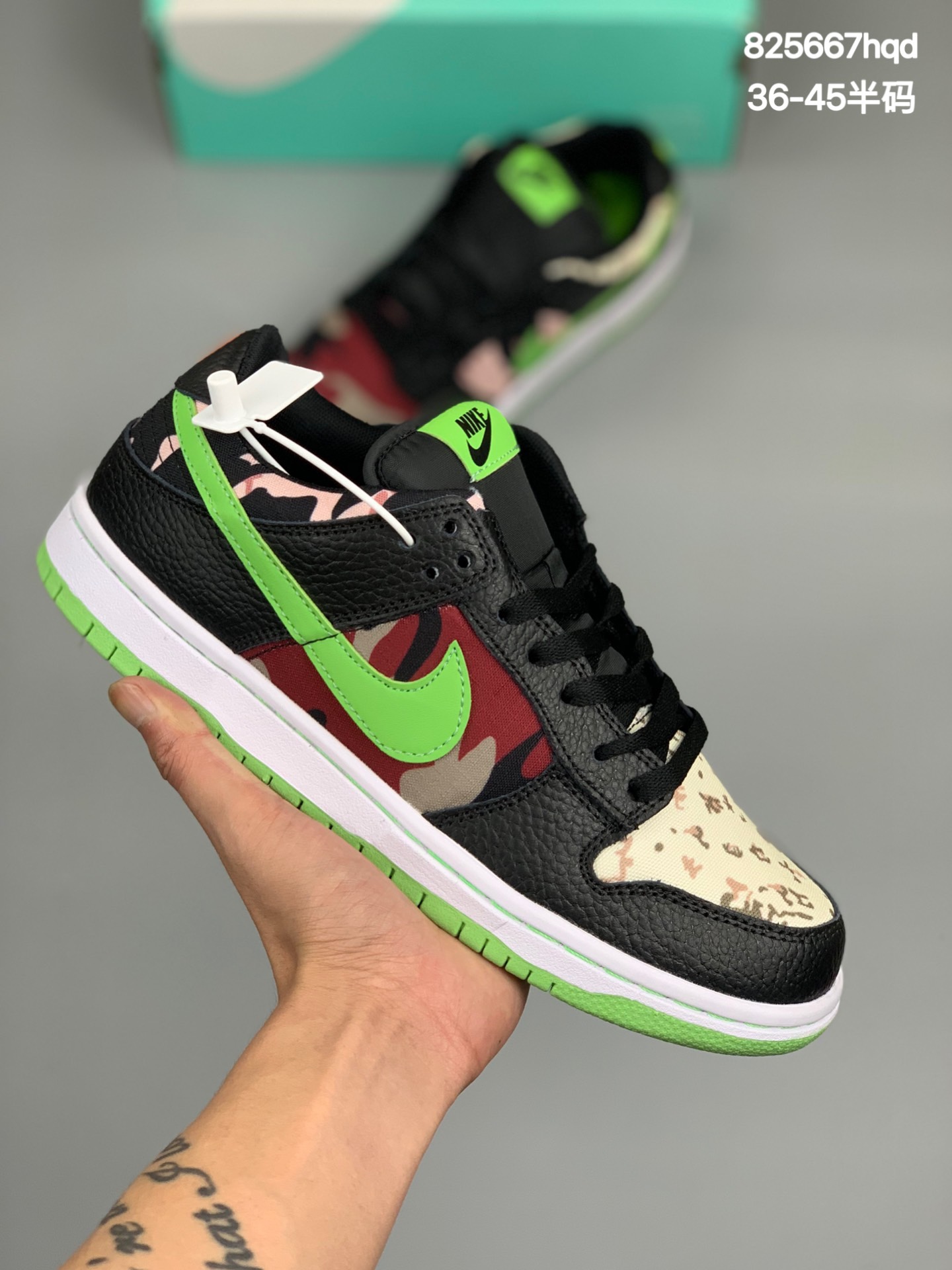 
耐克UNDEFEATED x NIKE DUNK LOW 重磅联名 复古低帮休闲运动滑板板鞋 采用脚感柔软舒适ZoomAir气垫 有效吸收滑板等极限运动在落地时带来的冲击力 为街头运动者们提供更好的保护 货号:DH3061-200 
尺码:36 36.5 37.5 38 38.5 39 40 41 42 42.5 43 44 44.5 45 
编码：825667hqd