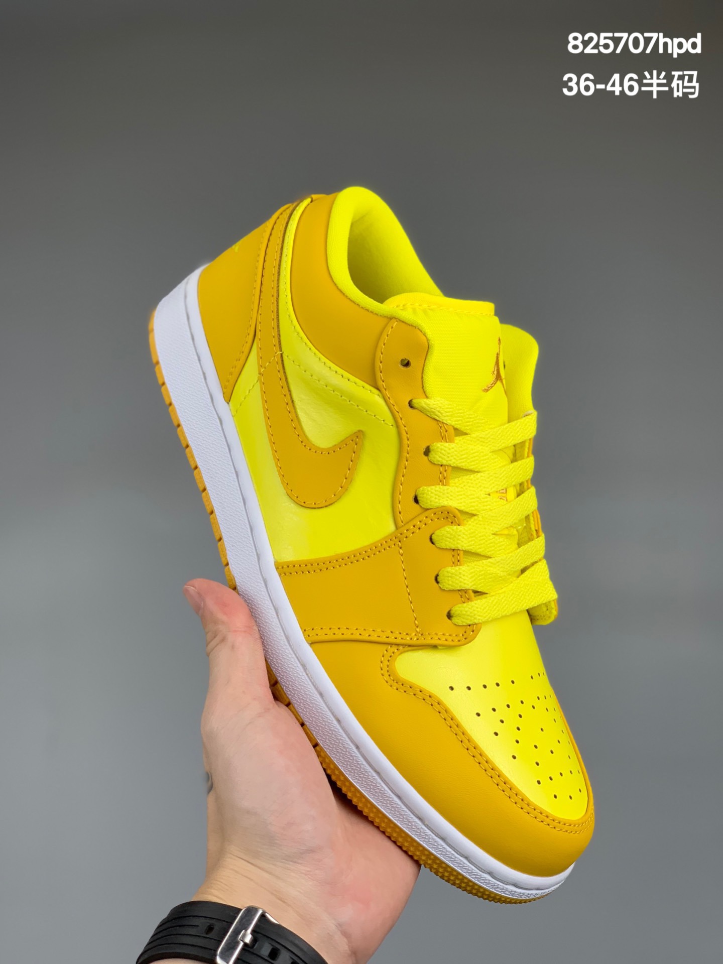 
Air Jordan 1 Low AJ1乔1低帮休闲板鞋  同步官方配色公司原鞋购回重新打版开模 拒绝公底 购置公司同步原材料 都有细节还原95%全网最高版本 原汁原味 忠于原版货号：DC0774 700
Size：36 36.5 37.5 38 38.5 39 40 40.5 41 42 42.5 43 44 44.5 45 46
编码：825707hpd