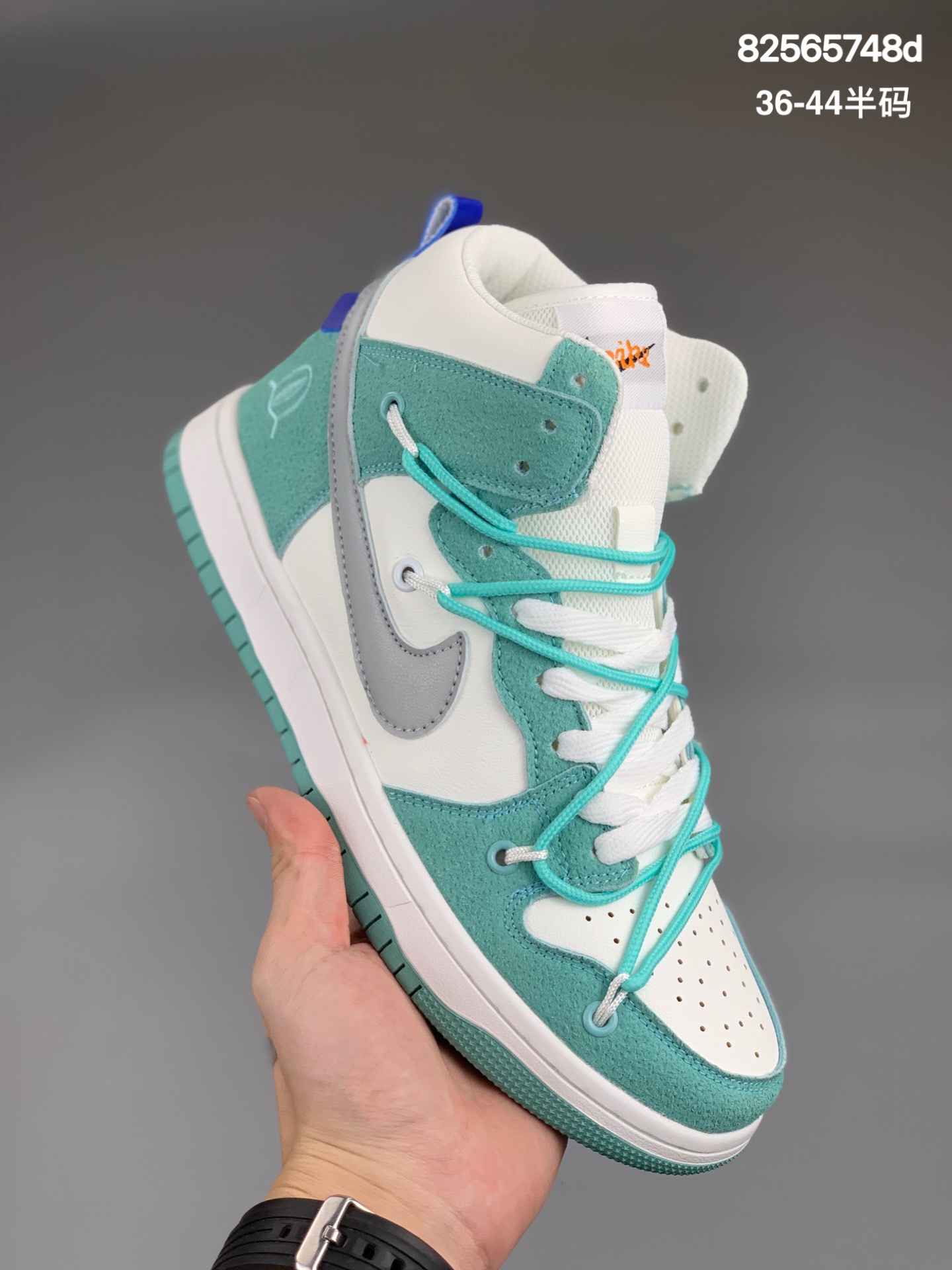 
 OFF-WHITE x Futura x Nike Dunk Low三方联名高帮设计风格与此前曝光的三方联名相同，只不过配色改为纯色，双鞋带系统延续了今年的代表性风格，保持了 Dunk SB Low 街头属性的同时，Virgil 强烈的解构属性让这双鞋更符合现代年轻人的审美！货号：313171 
尺码：36 36.5 37.5 38 38.5 39 40 40.5 41 42 42.5 43 44
编码：82565748d