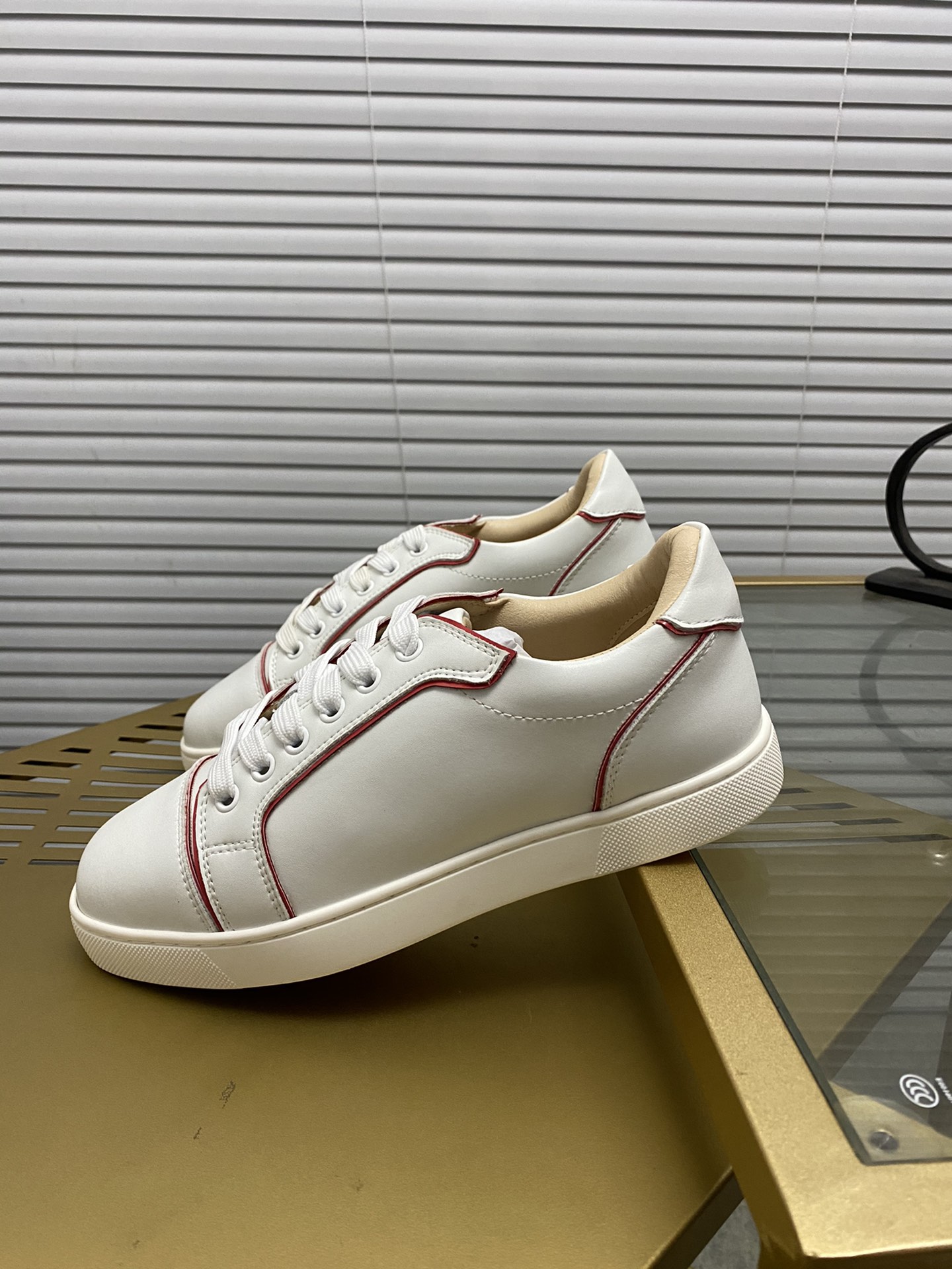 precio de fábrica. christian louboutin (CL zapatos inferiores rojos) serie de contador, parejas zapa