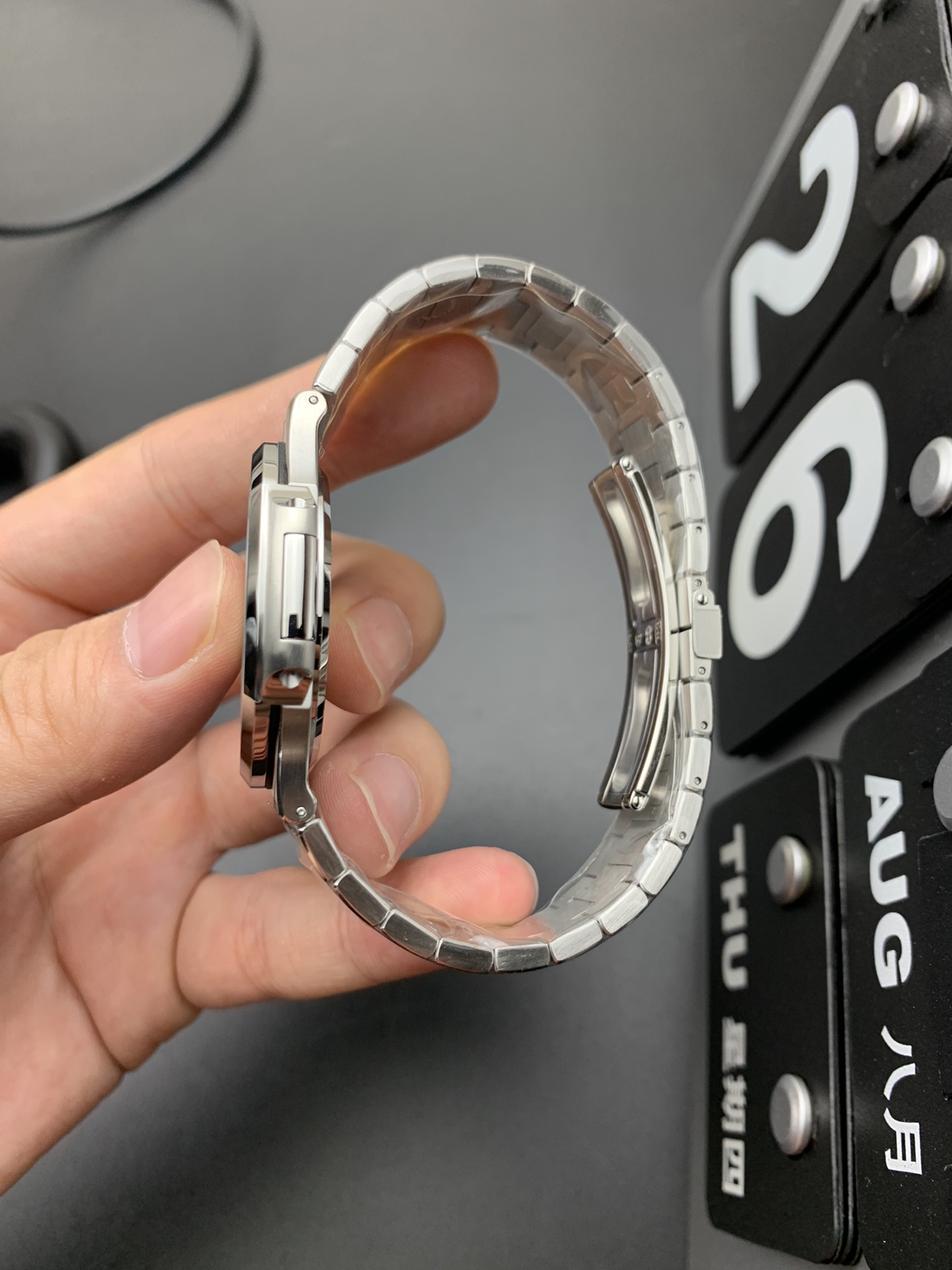 Patek Philippe 鹦鹉螺四十周年