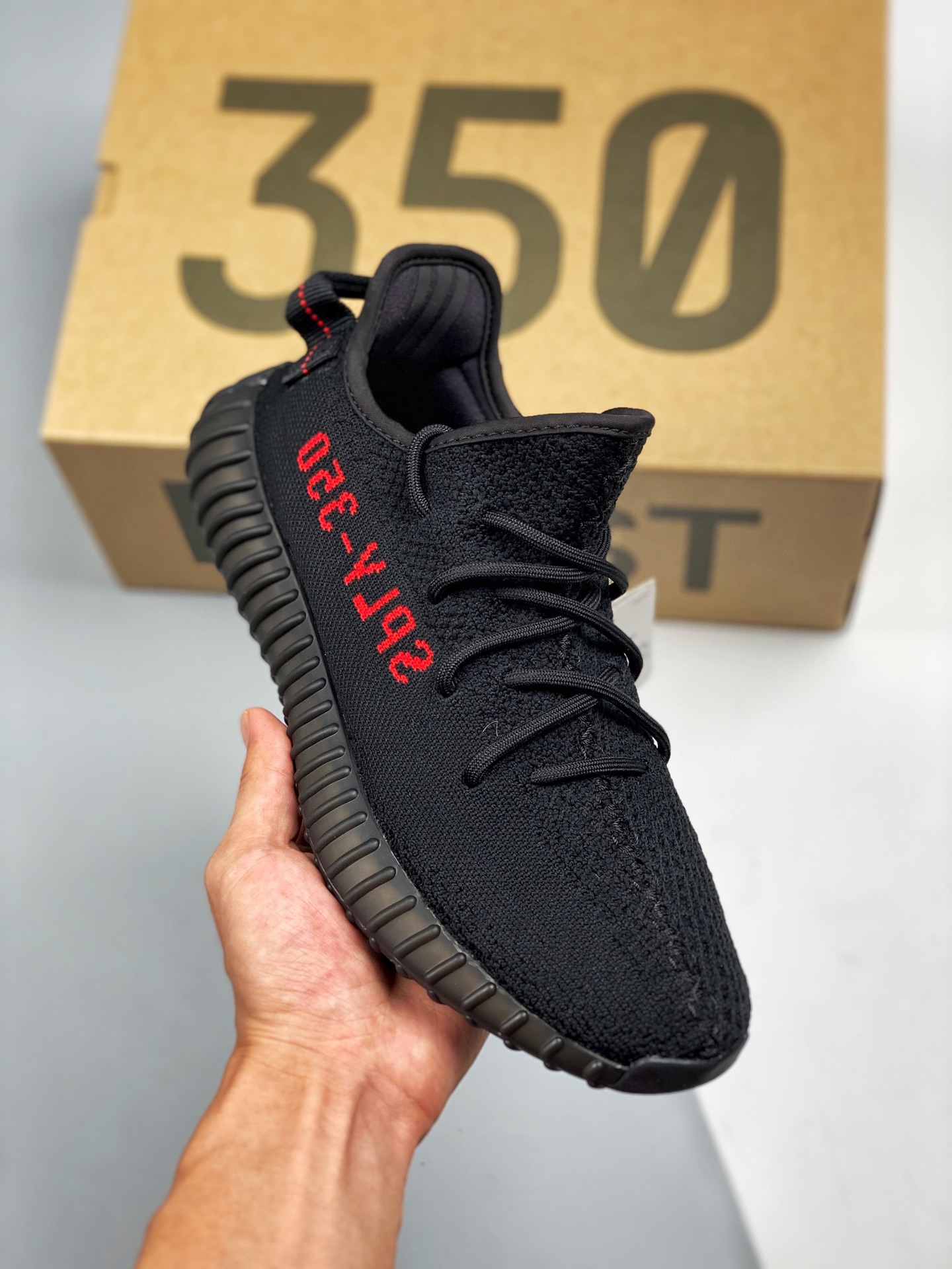 Canal exclusivo, versión original pura verificable Yeezy 350V2 "Black" negro y rojo 🔝probado sin probabilida…