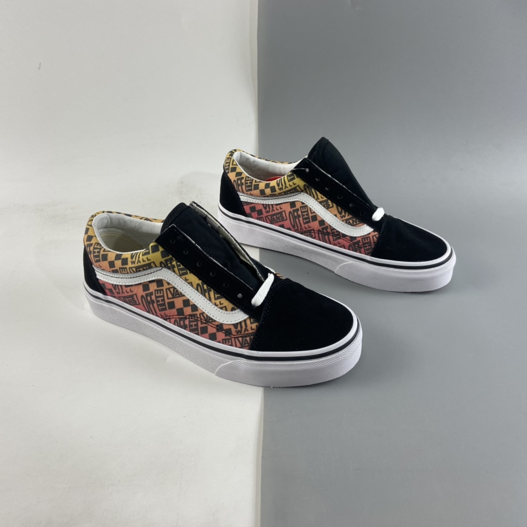 P140  Vans Old Skool OFF THE WELL FARFETCH 低帮板鞋渐变 VN0A4U3B2N5