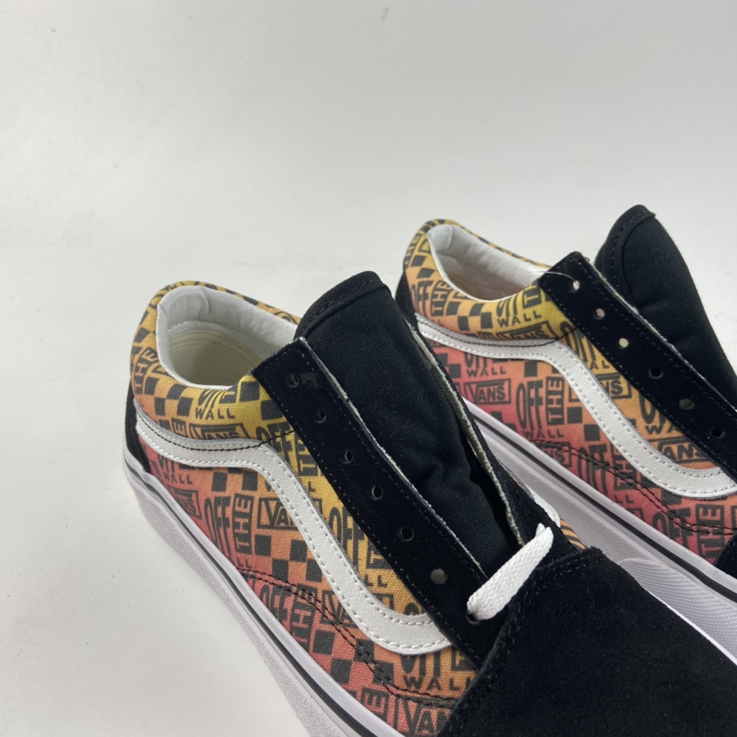 P140  Vans Old Skool OFF THE WELL FARFETCH 低帮板鞋渐变 VN0A4U3B2N5