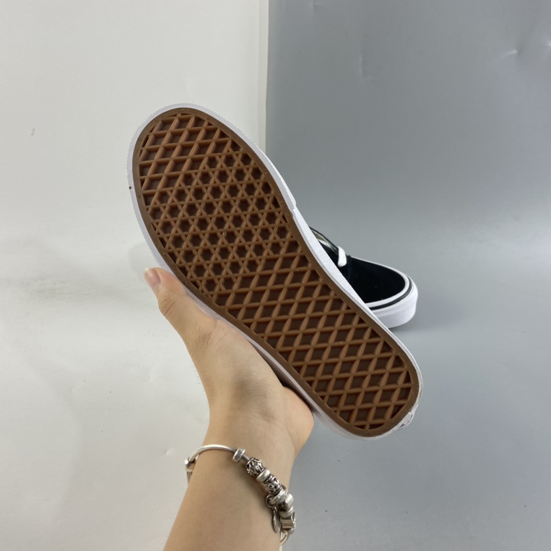 P140  Vans Old Skool OFF THE WELL FARFETCH 低帮板鞋渐变 VN0A4U3B2PA