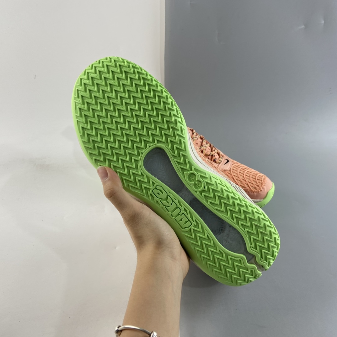 P240  NIKE Cosmic Unity EP”Green Glow”宇宙系列低帮篮球鞋 DD2737-800