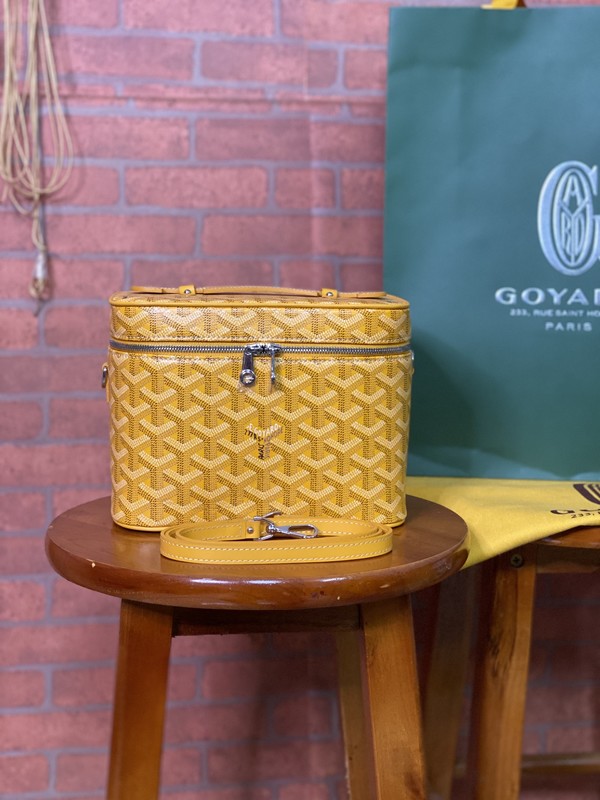 Goyard Cosmetic Bags Exclusive Cheap Yellow Unisex Fashion