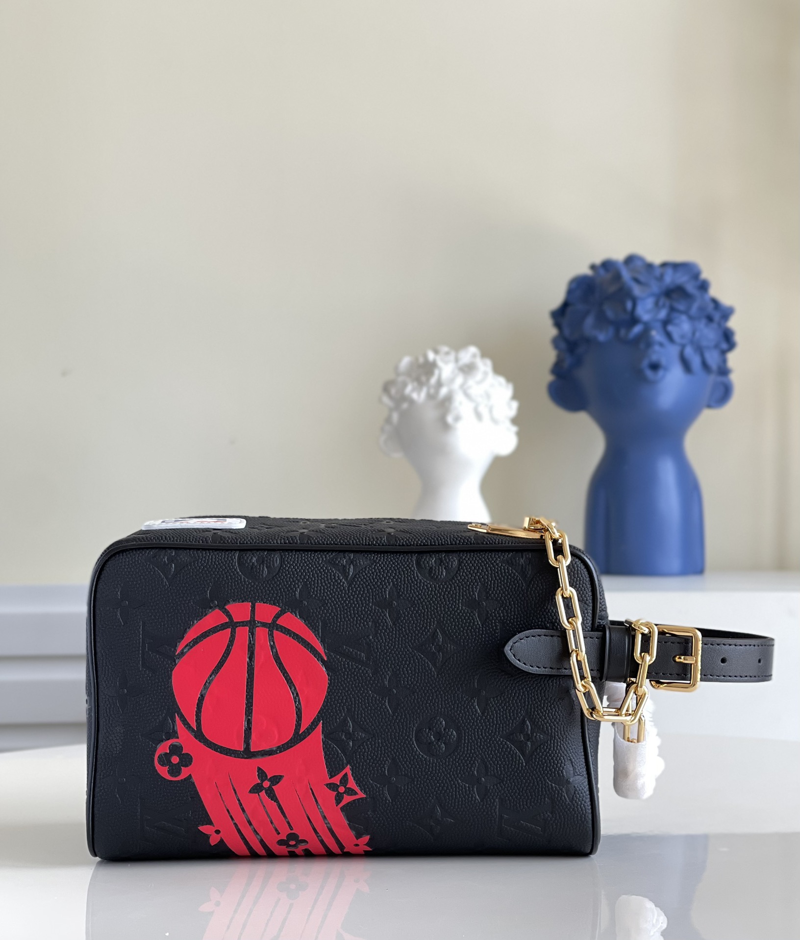 Louis Vuitton Haute Couture Classic Luxury Handbag Shoulder Crossbody 4