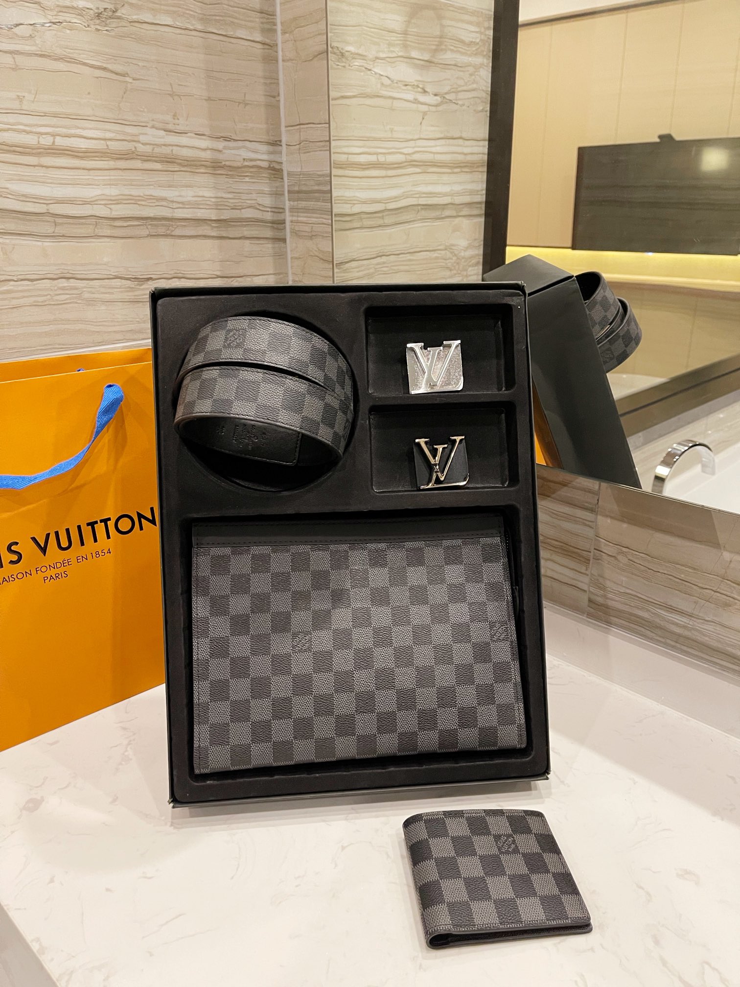 Yupoo Gucci Bags Watches Nike Clothing Jordan Yeezy Balenciaga Shoes
