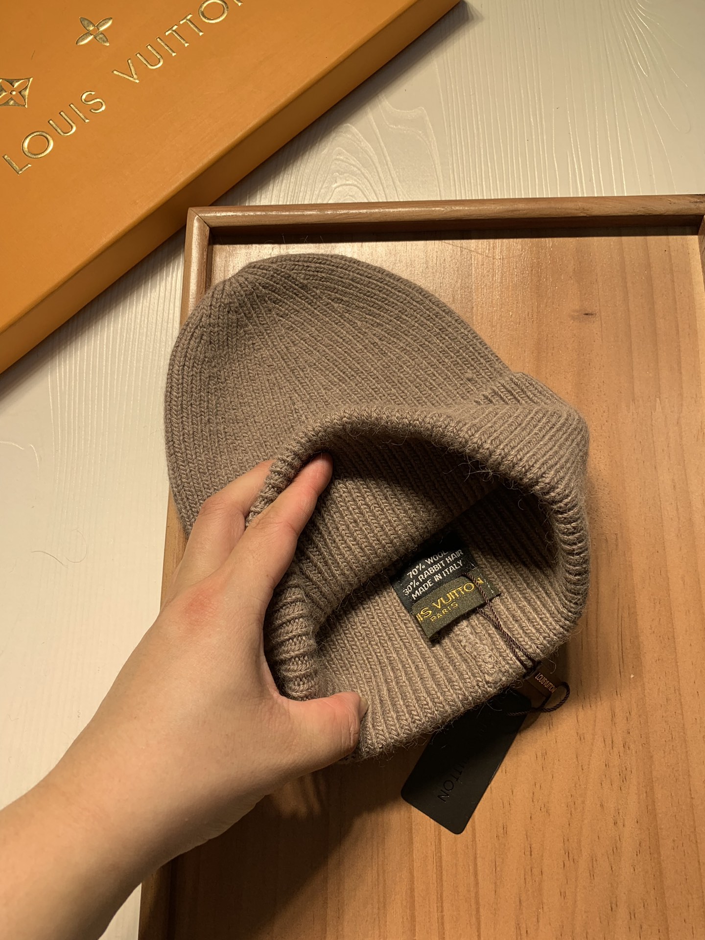 🌹。L家。【羊毛单帽】客供小羊毛！珍贵典藏的灵魂帽子！客供色纱.每个颜色都非常好看！经典！手感软腻.70