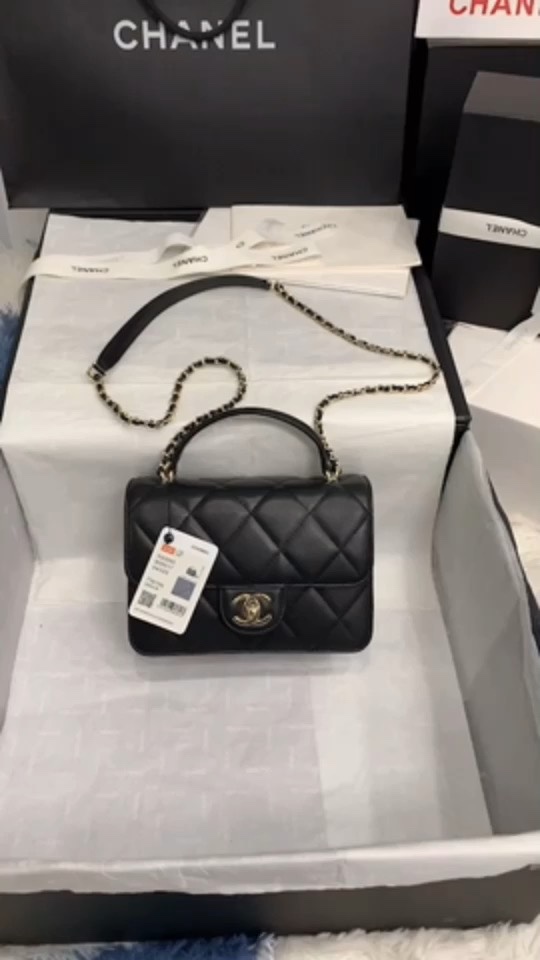 CHANEL Red Quilted Mini Vanity Chain Shoulder Bag From Japan