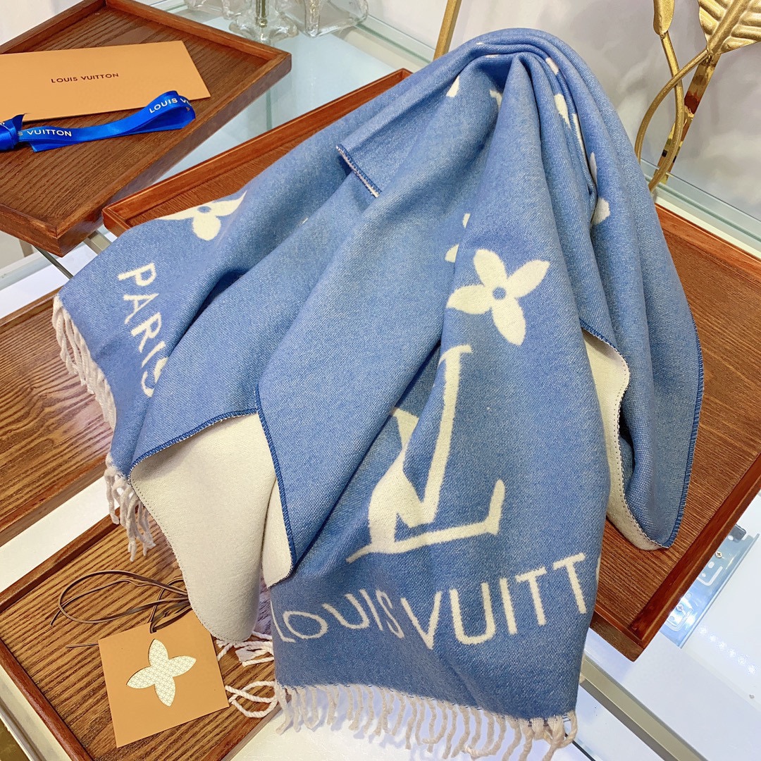 Louis Vuitton Haute Couture Silk Twill Scarf Shawl Ref 5