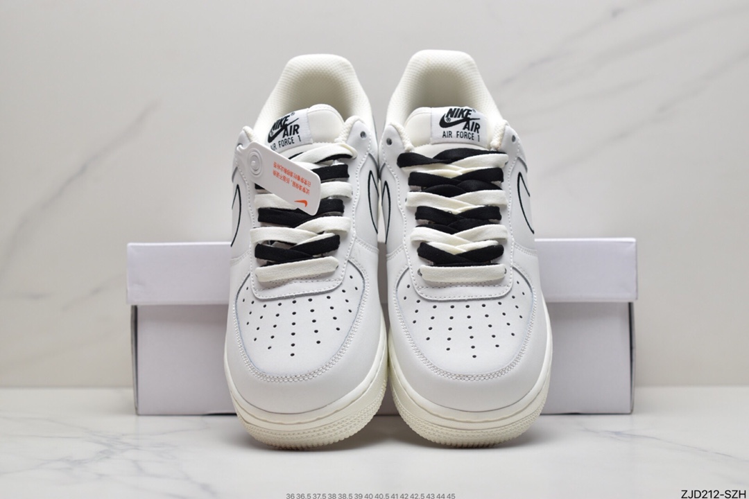 240 耐克Nike Air Force 1 Low  空军一号低帮百搭休闲运动板鞋CL6326-158