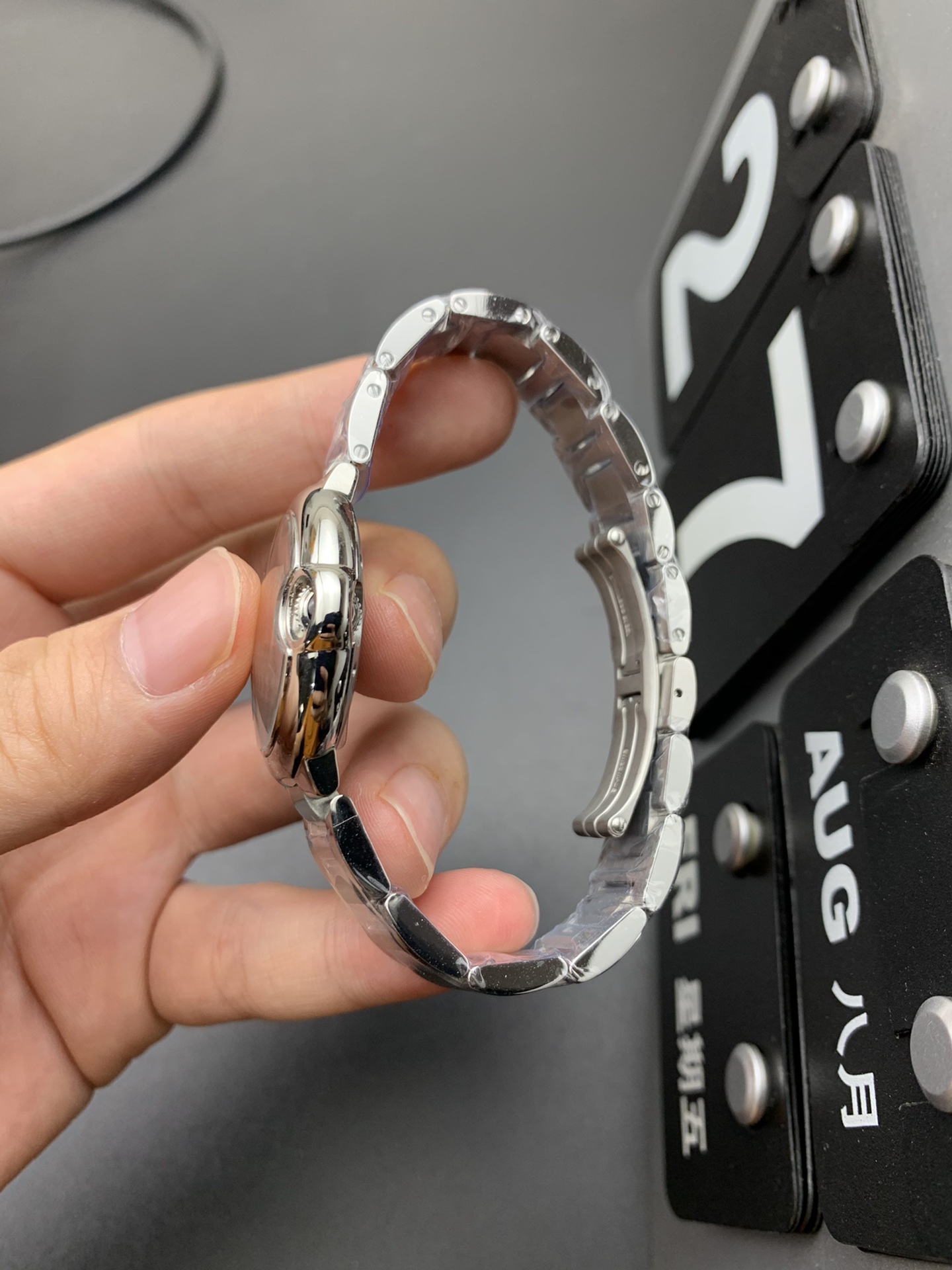 Cartier AF 33机械粉气球