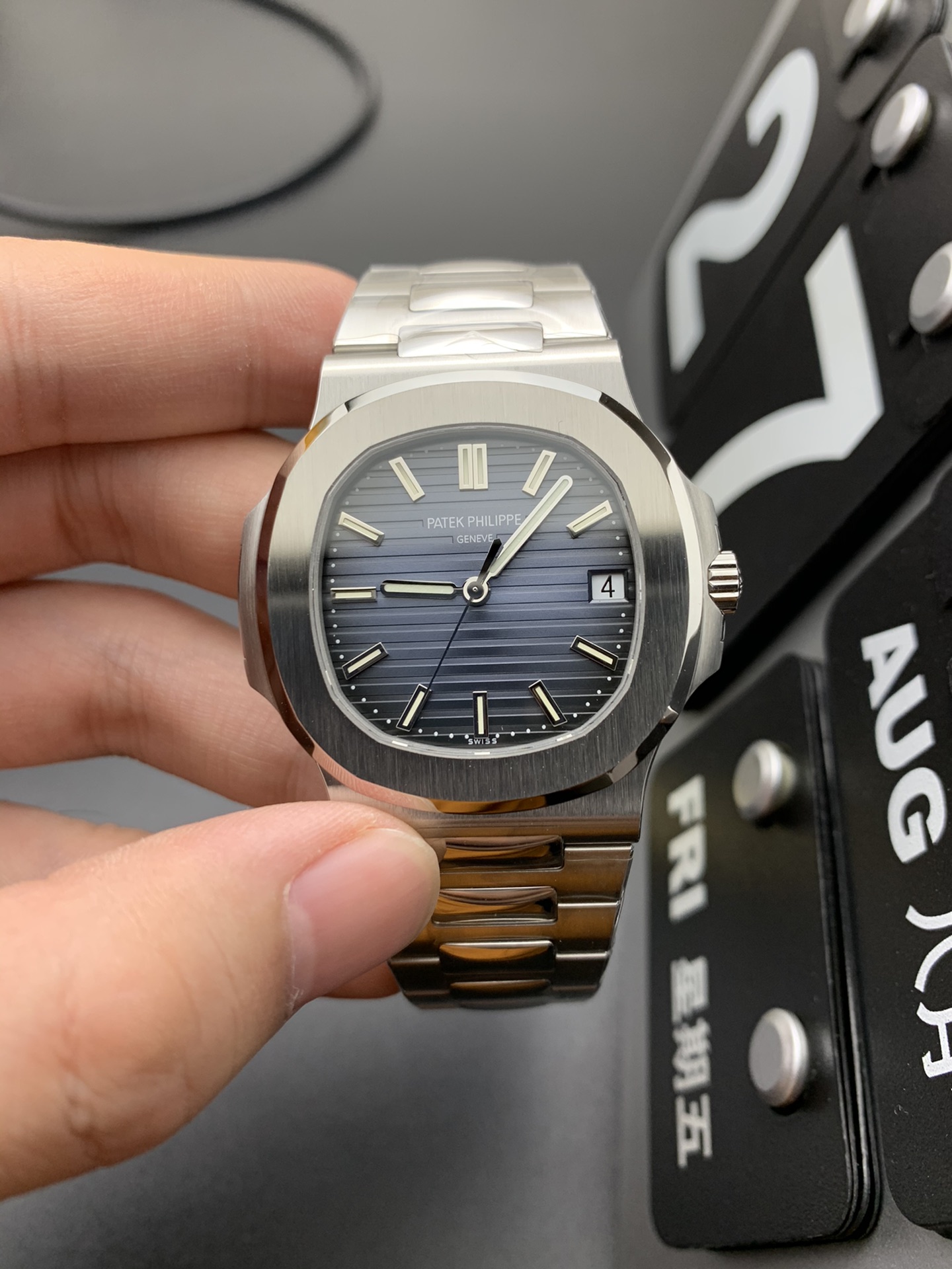 Patek Philippe PPF 蓝灰鹦鹉螺