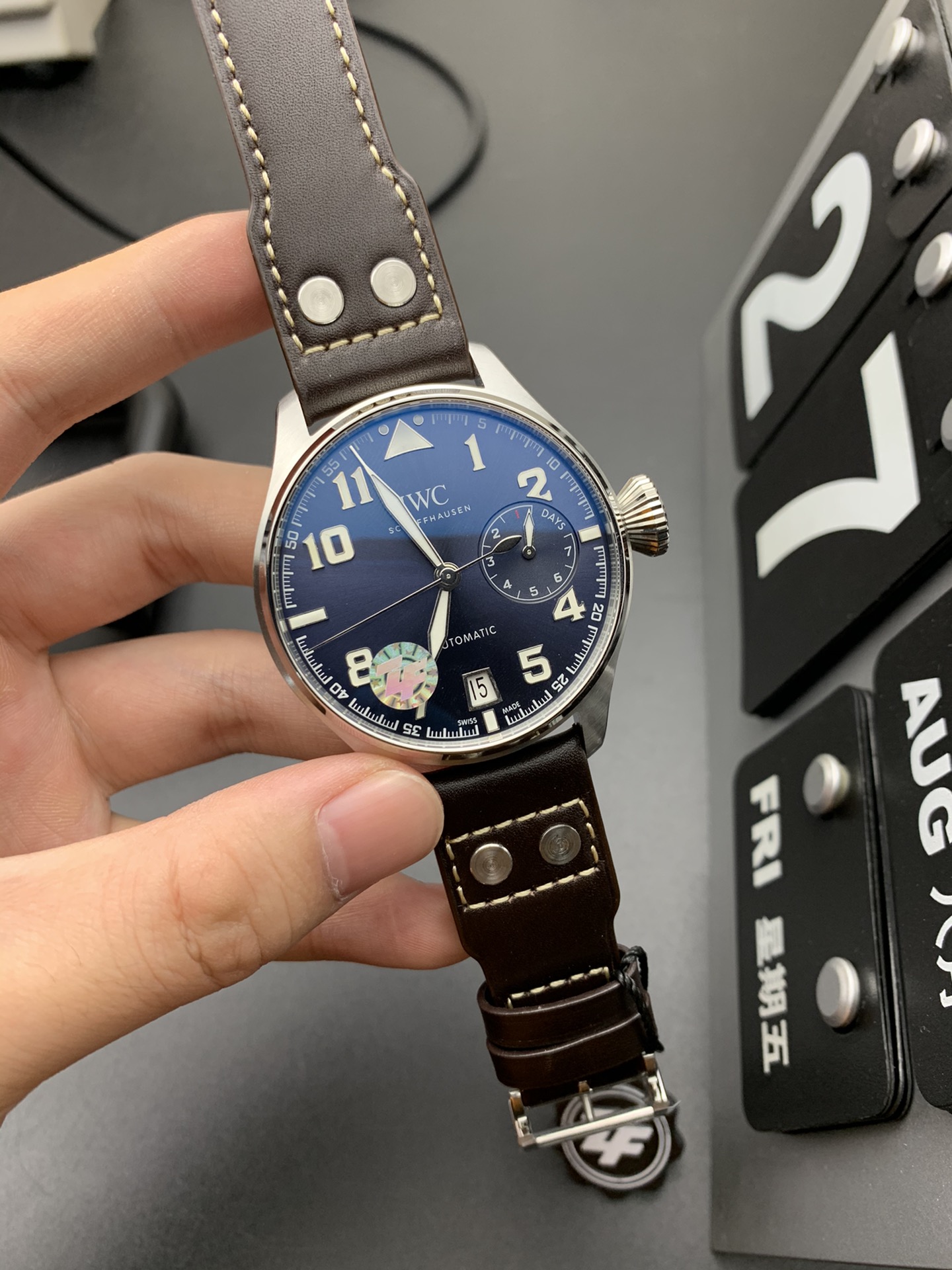 IWC 大飞万年历